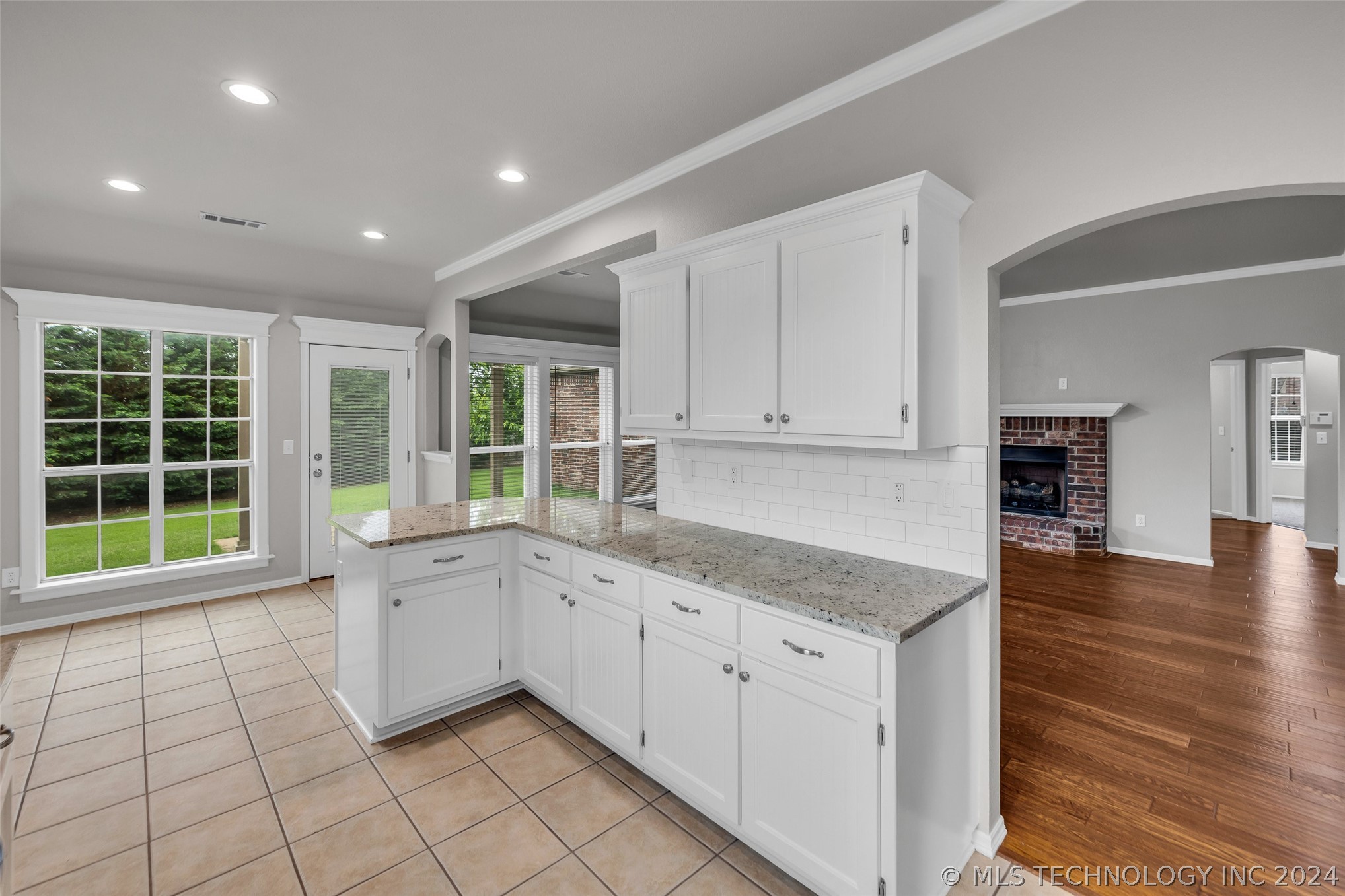 422 W 120th Place S