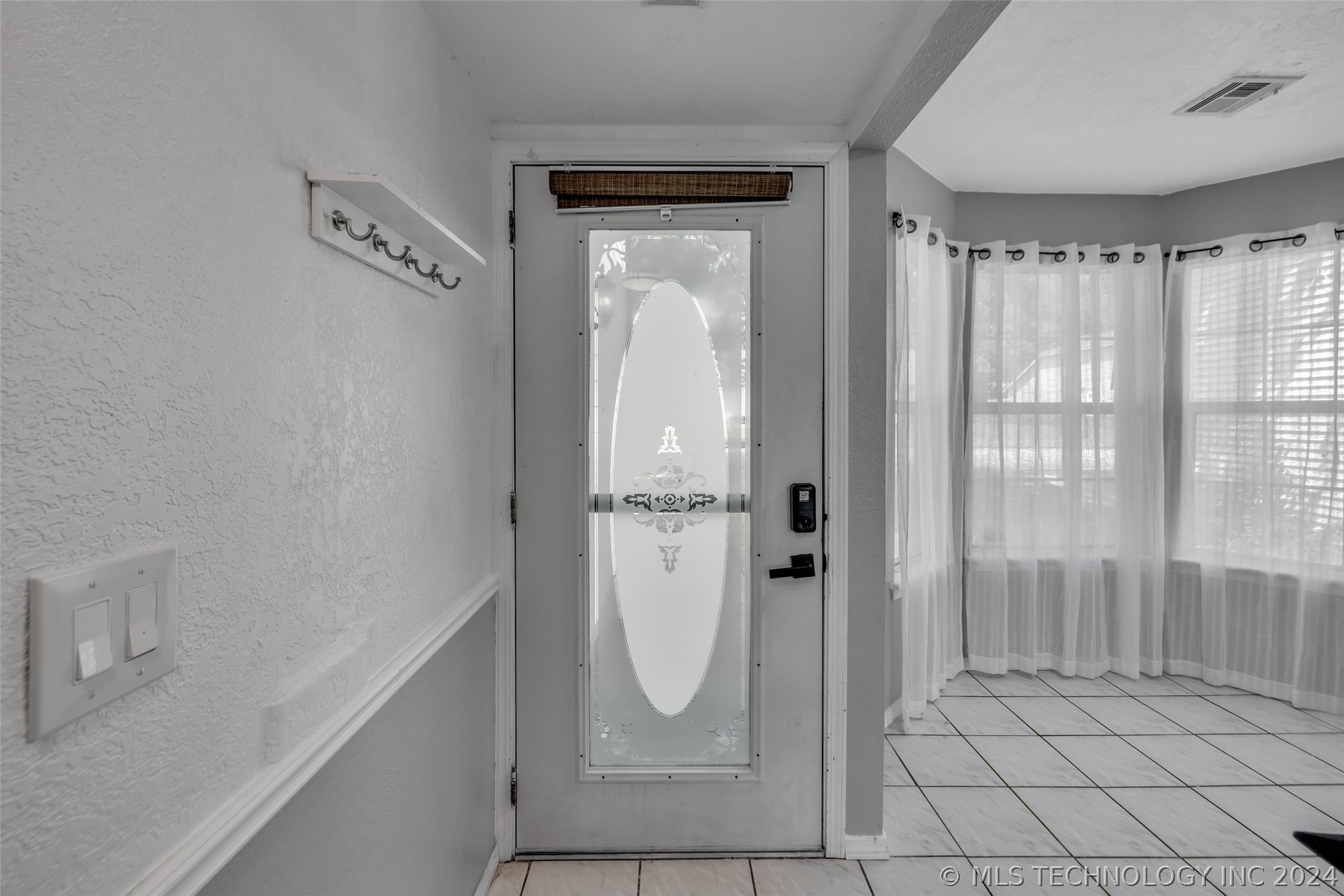 6151 S 28th West Avenue