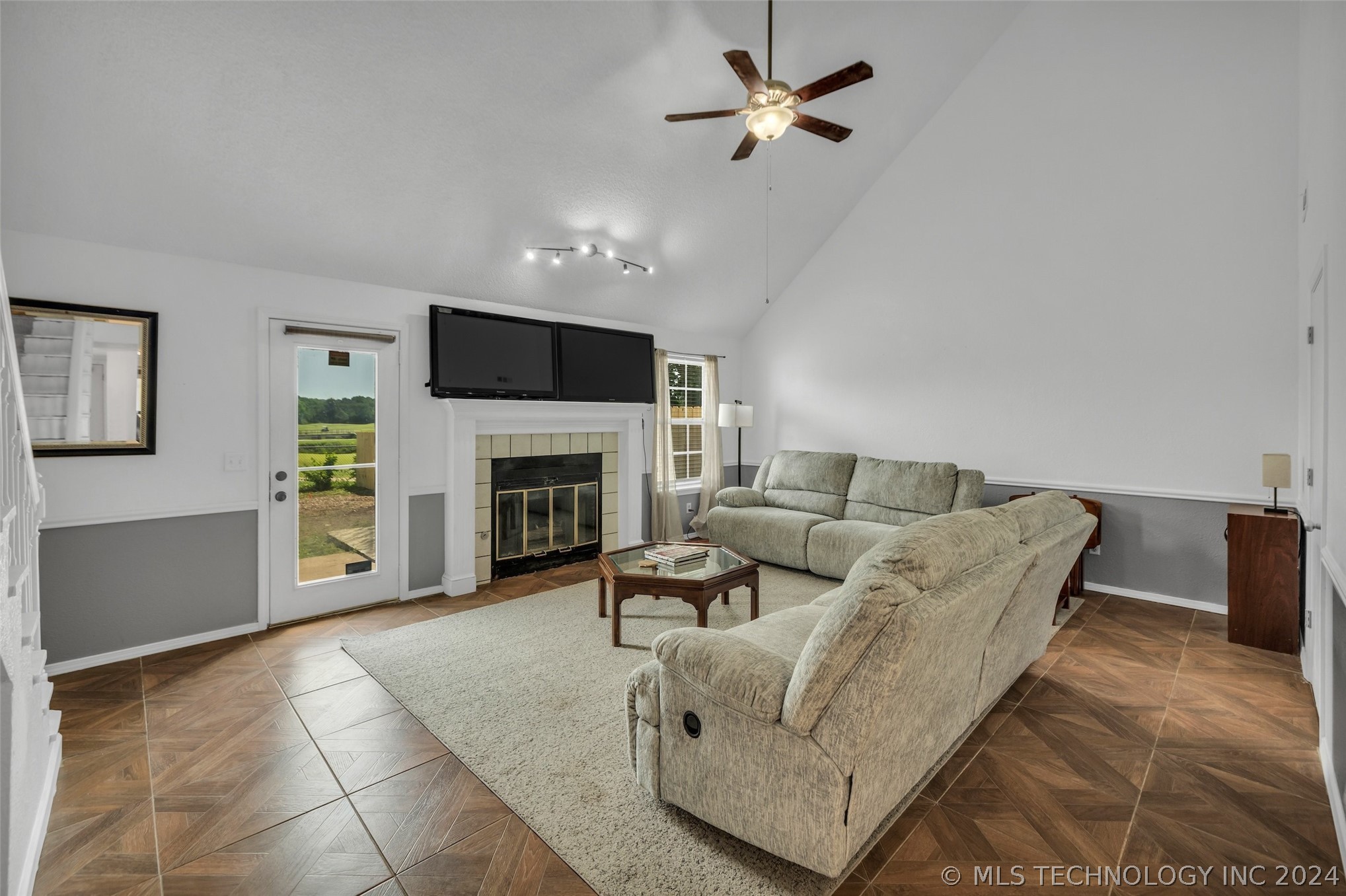 6151 S 28th West Avenue