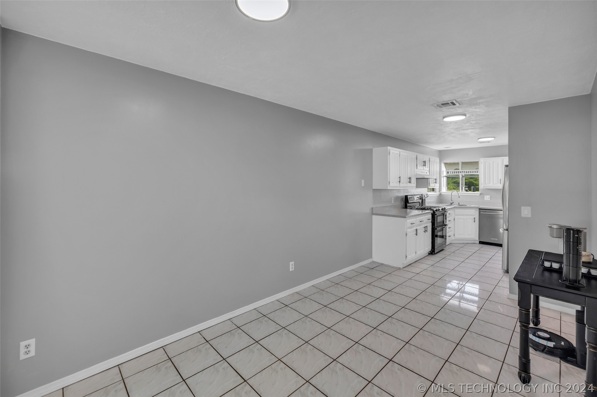 6151 S 28th West Avenue