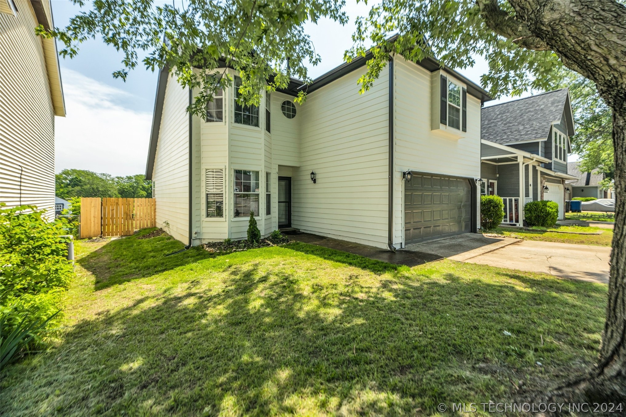 6151 S 28th West Avenue