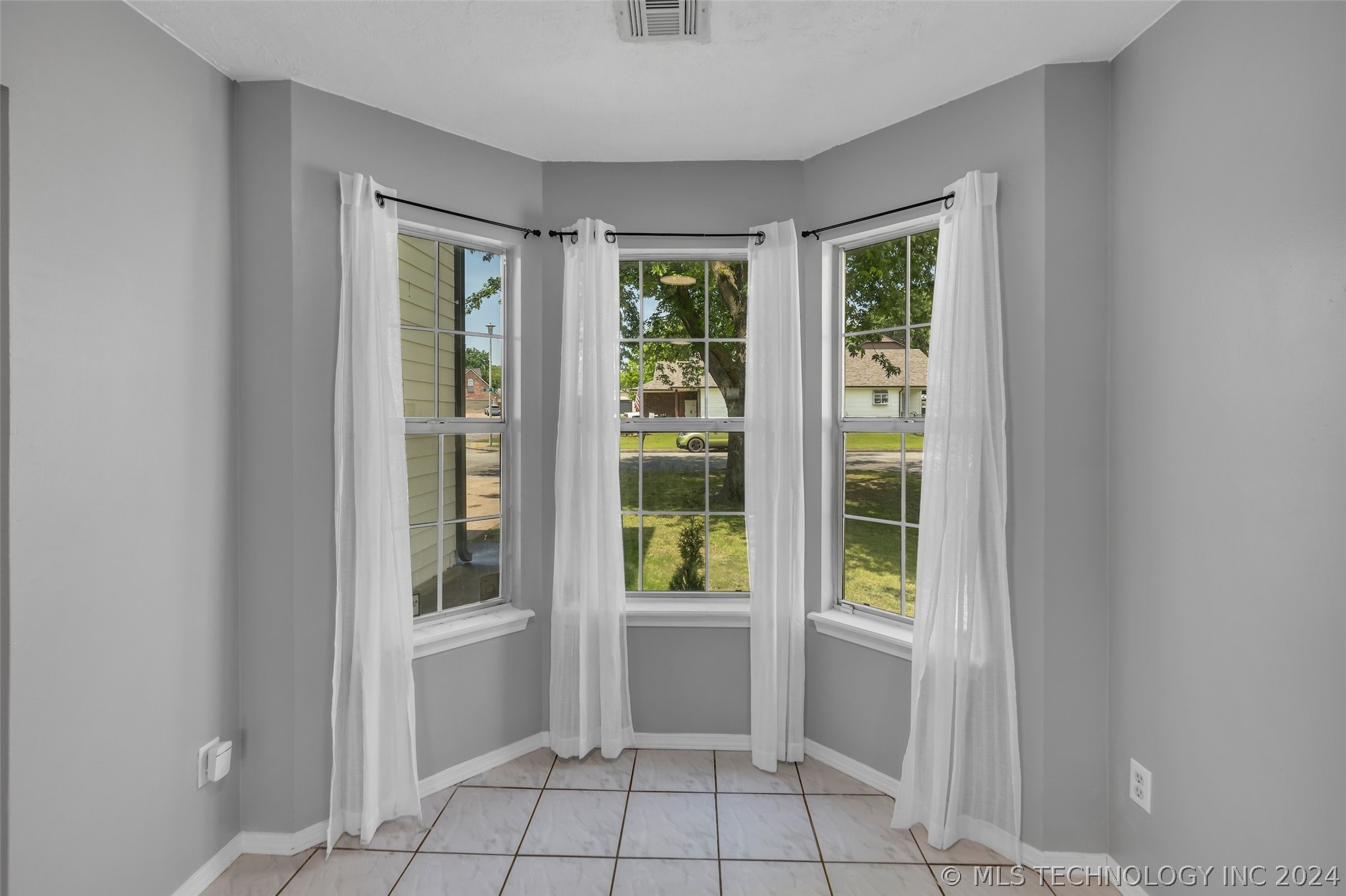 6151 S 28th West Avenue