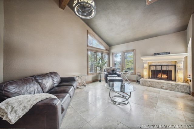 7439 S Winston Place