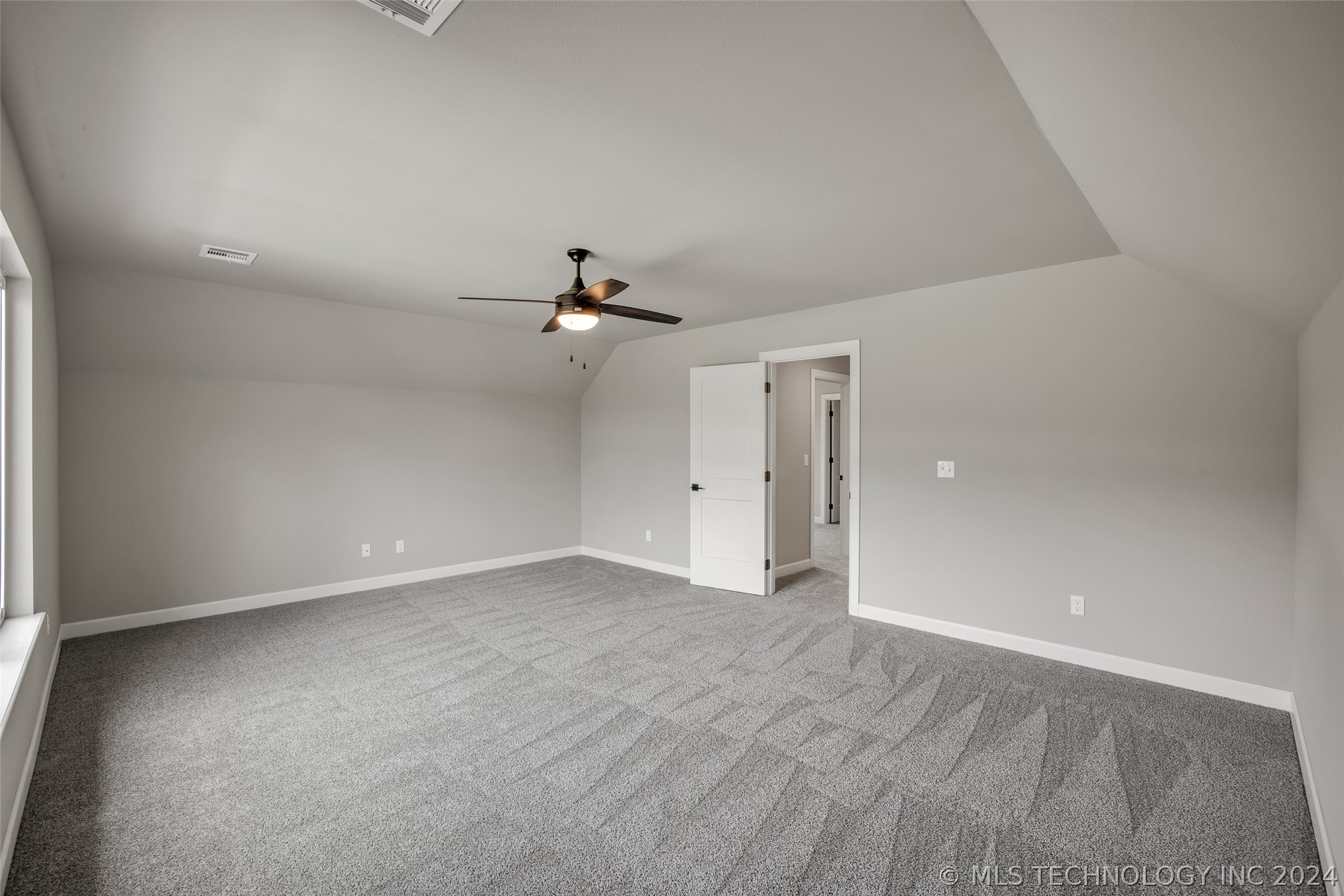 128 Pelican Point Place
