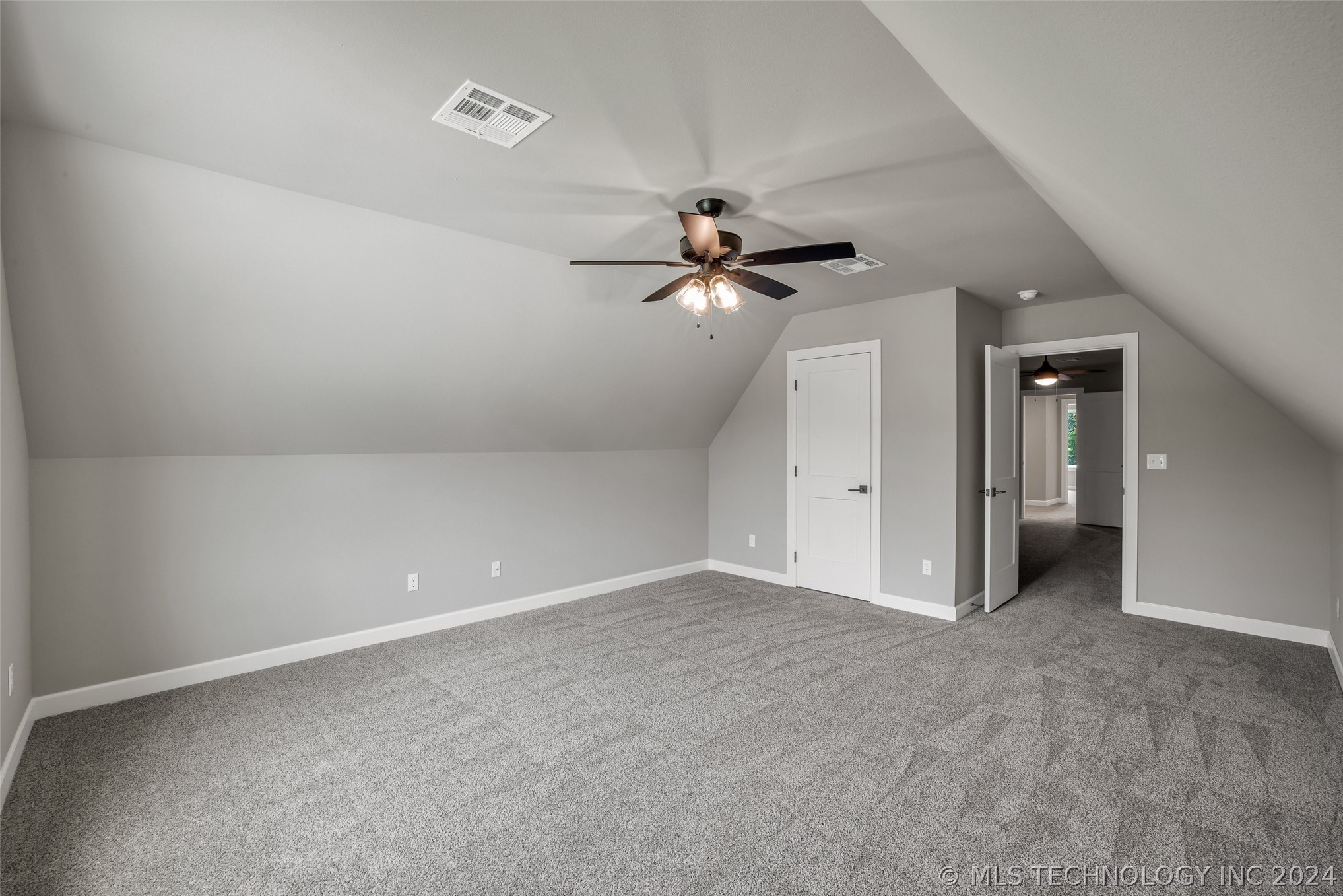 128 Pelican Point Place