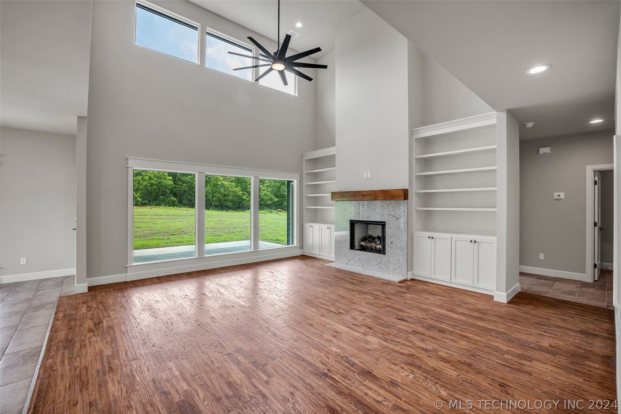 128 Pelican Point Place