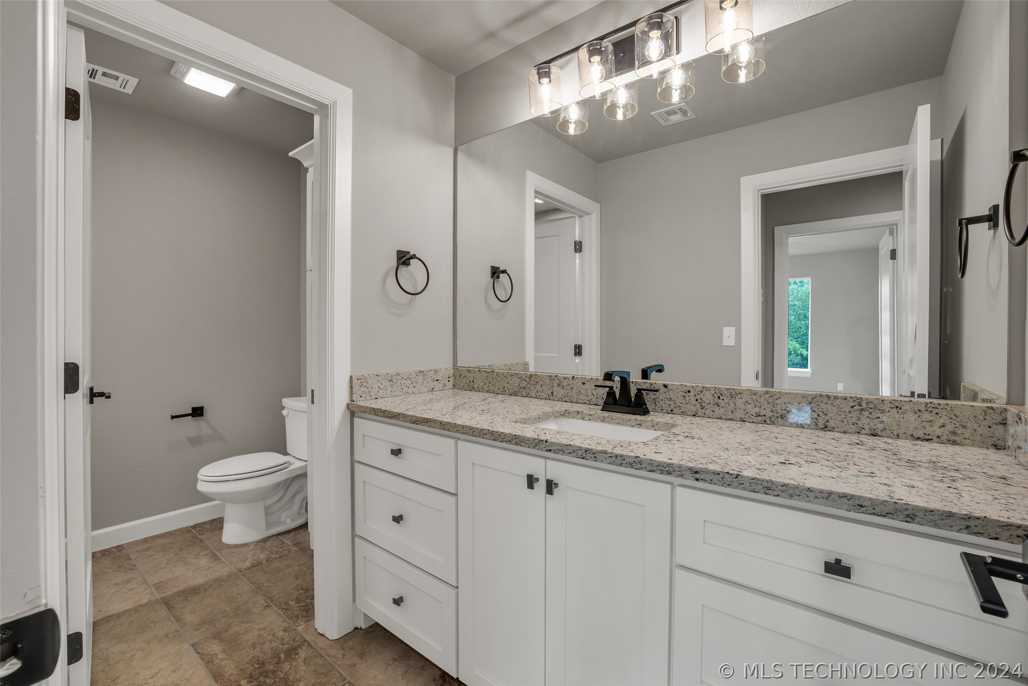 128 Pelican Point Place