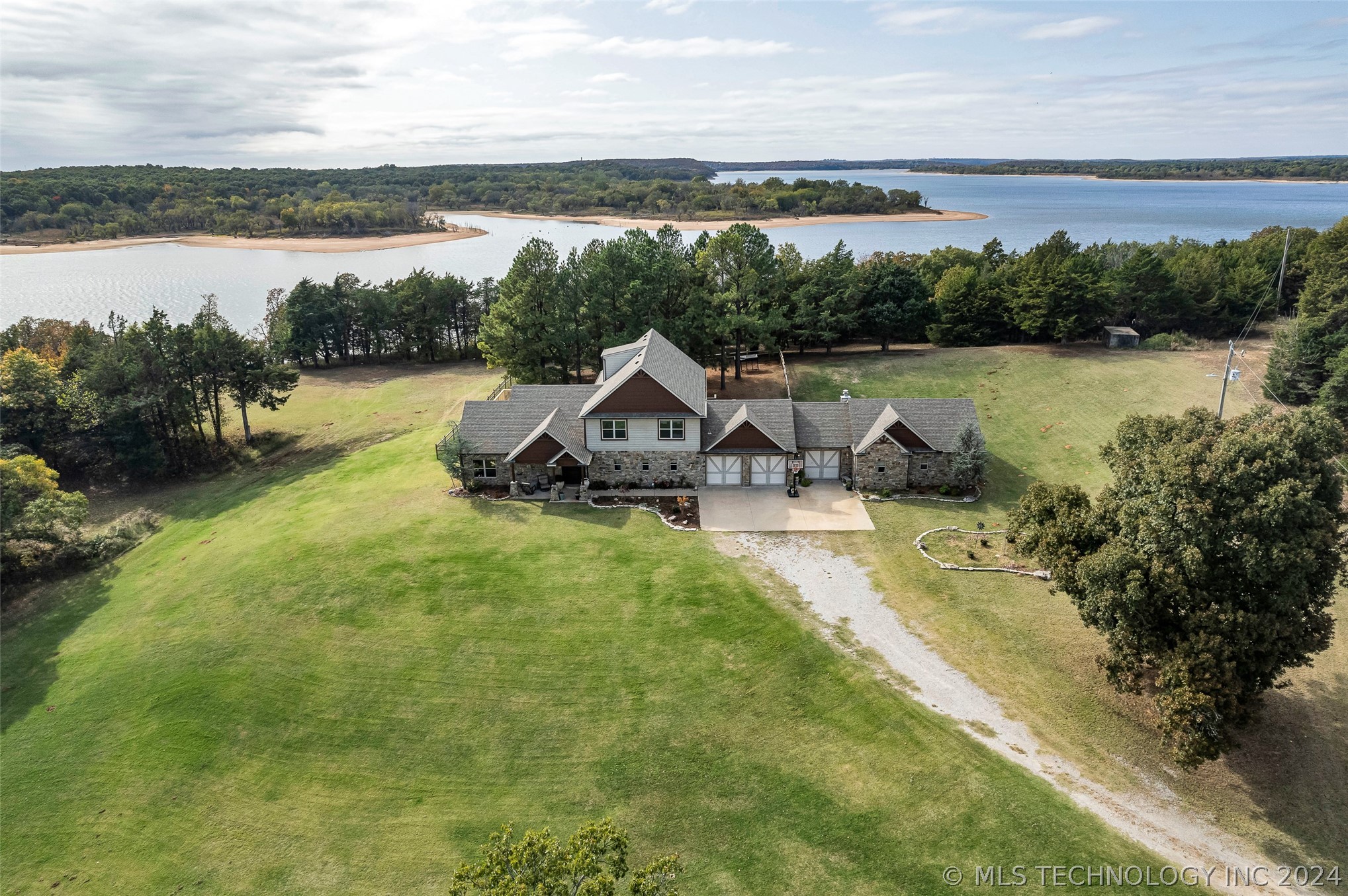 1500 S Possum Trak Street