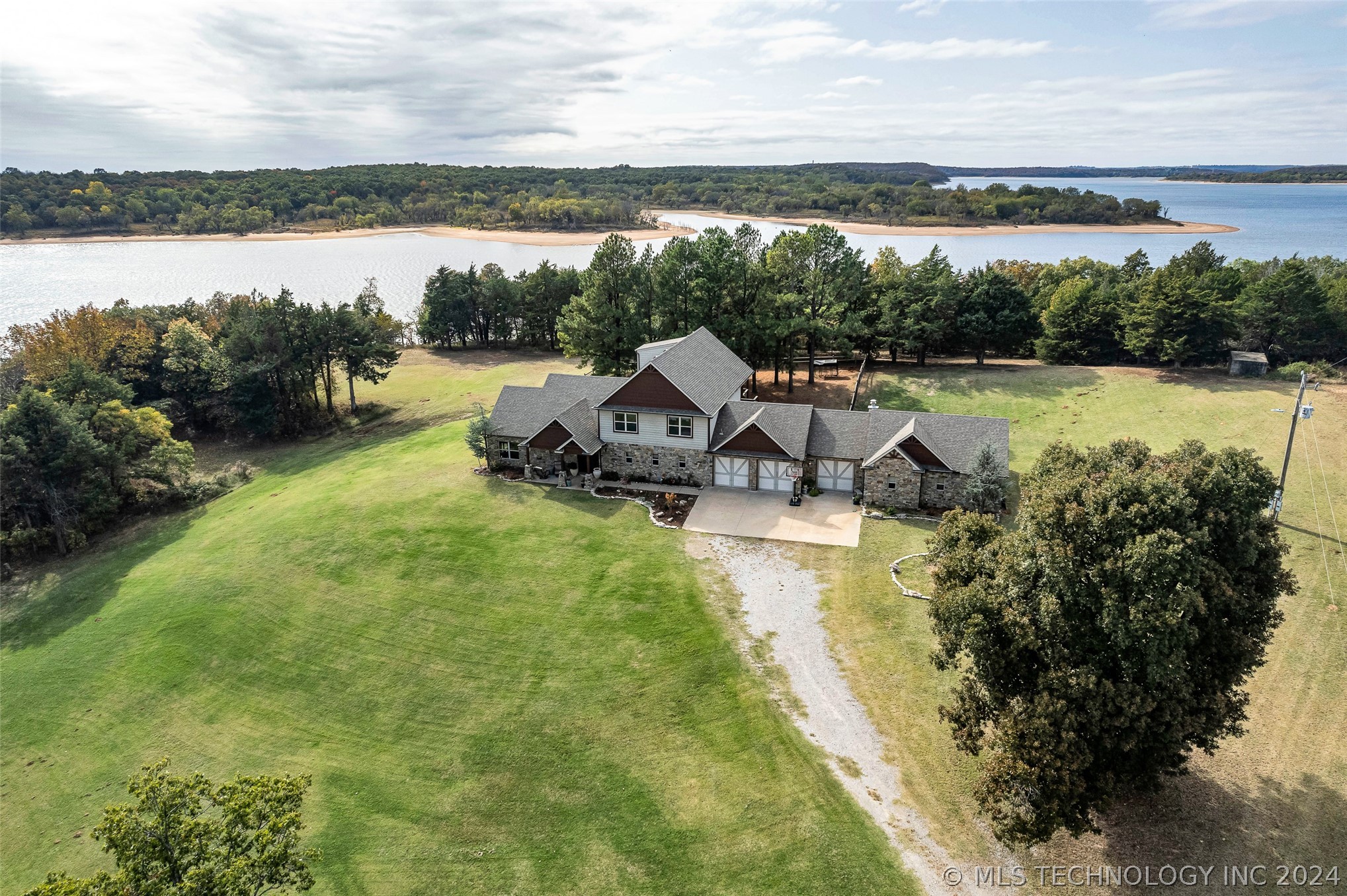 1500 S Possum Trak Street