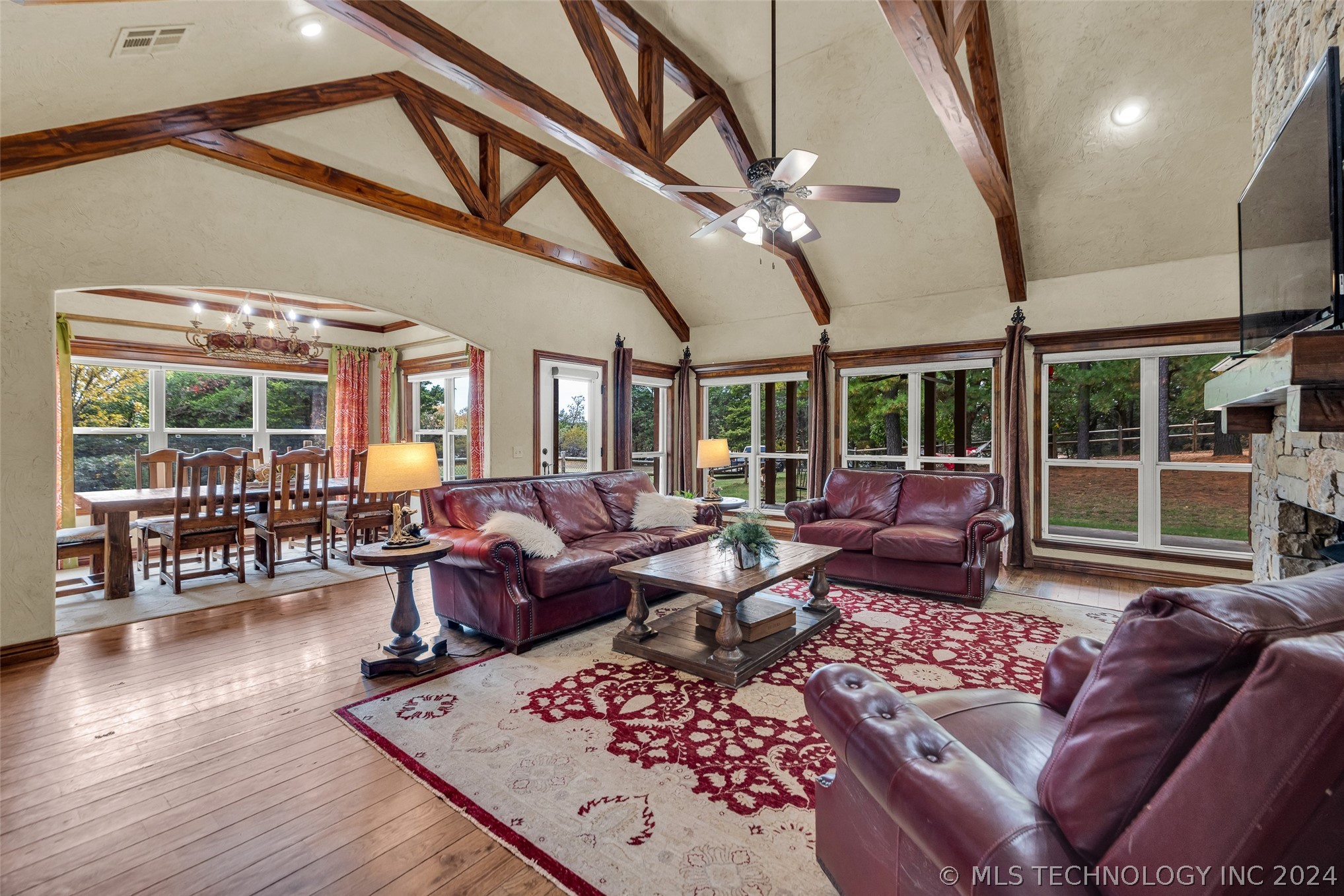 1500 S Possum Trak Street