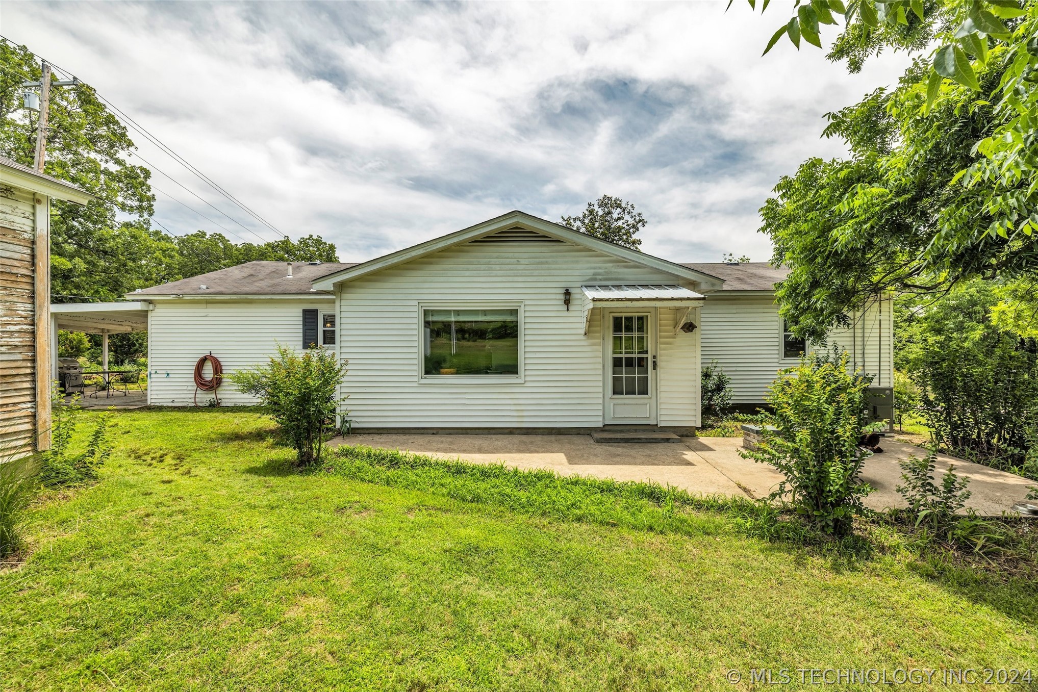 9311 Sahoma Lake Road