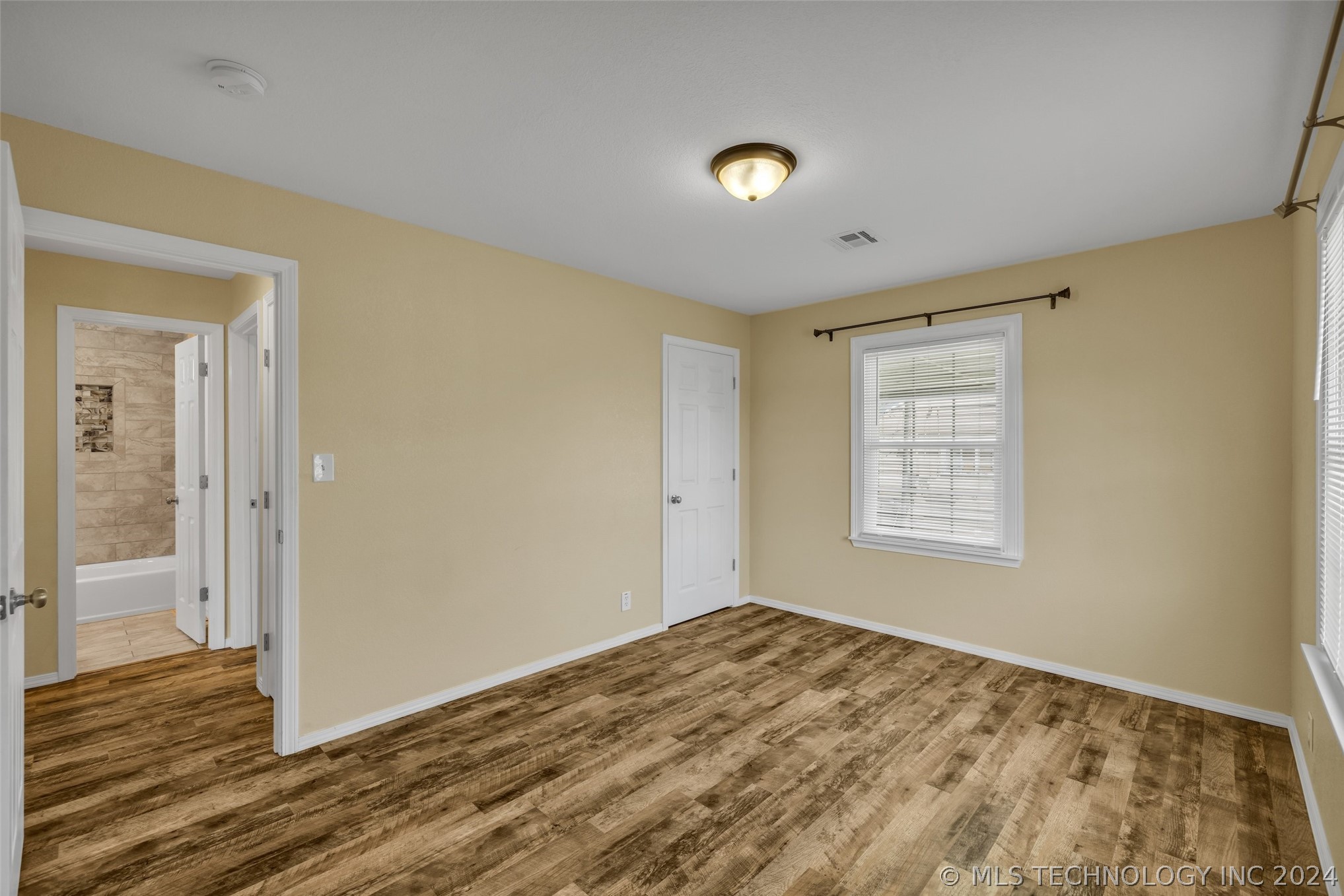 107 W 41st Street