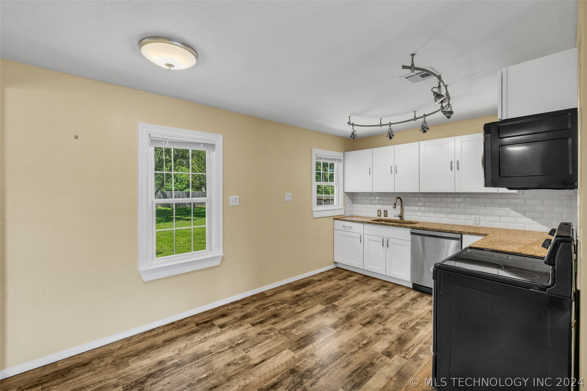 107 W 41st Street