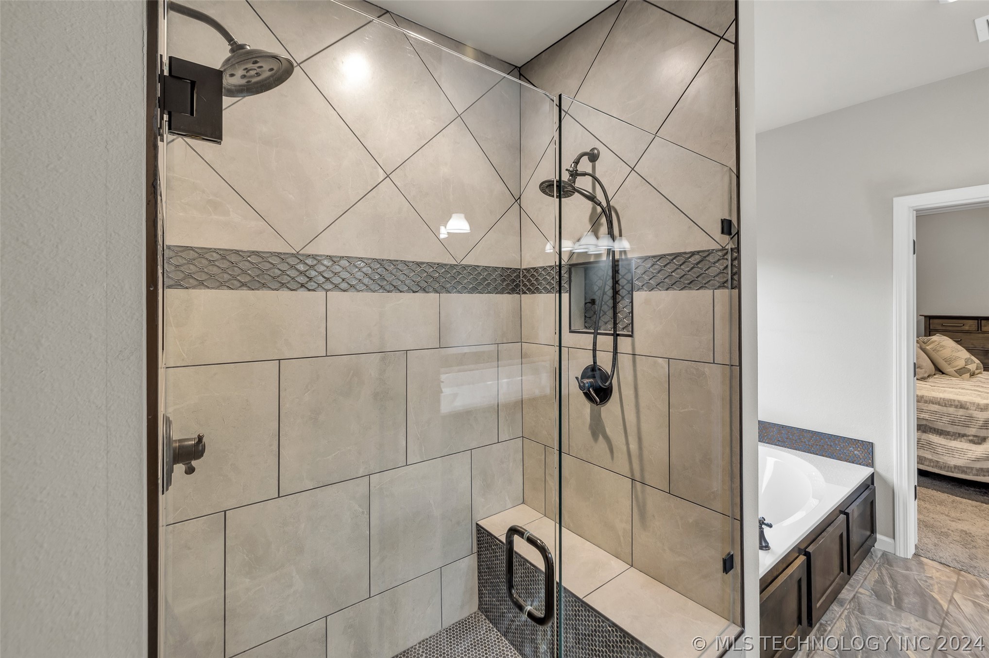 11603 S 30th West Avenue