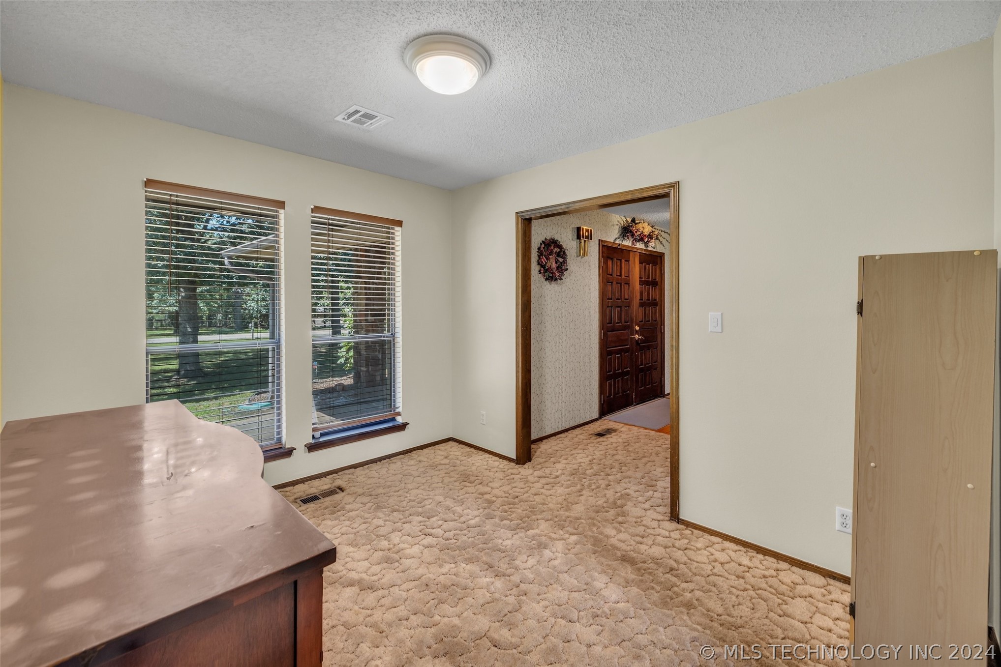 4524 W 86th Street S