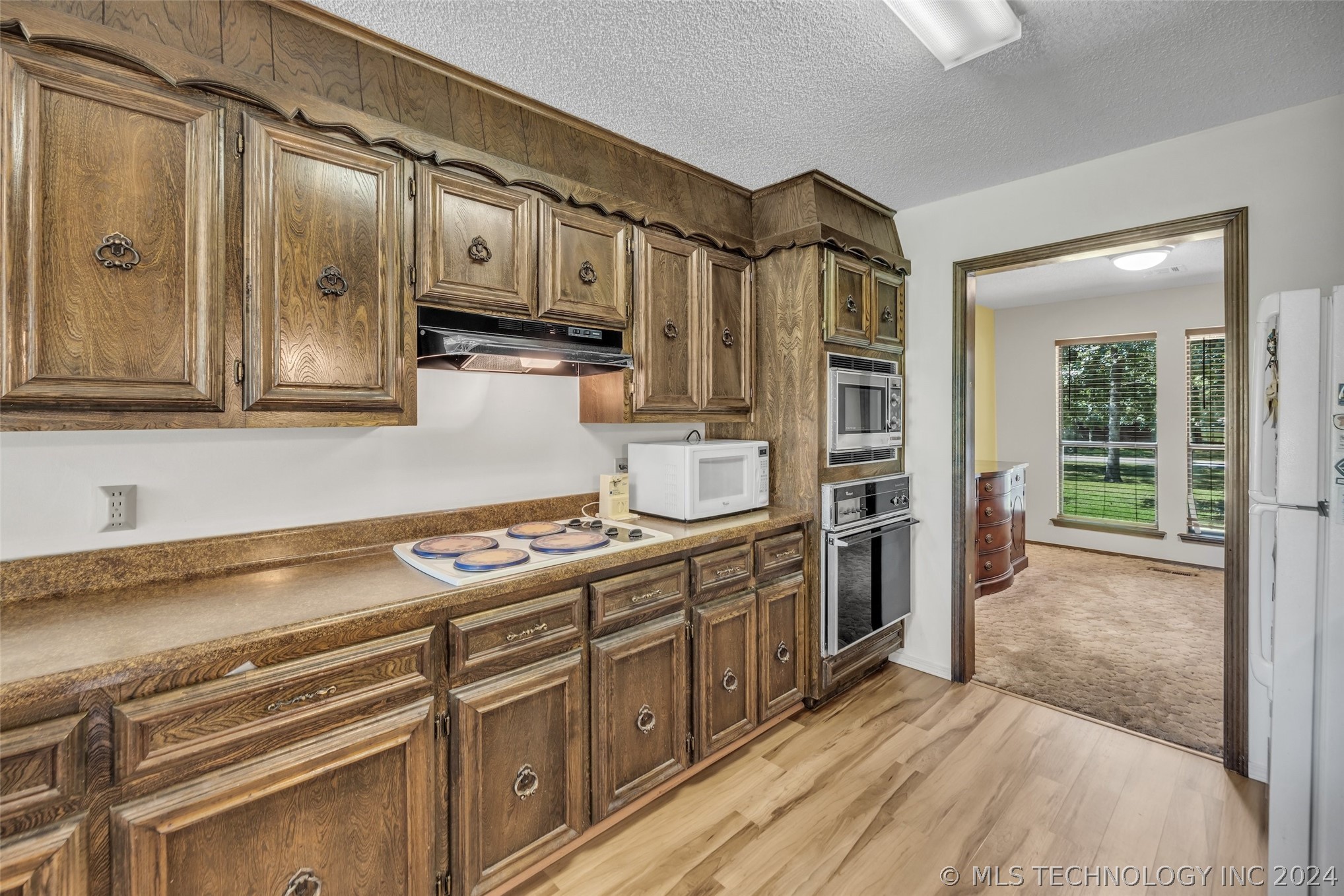 4524 W 86th Street S