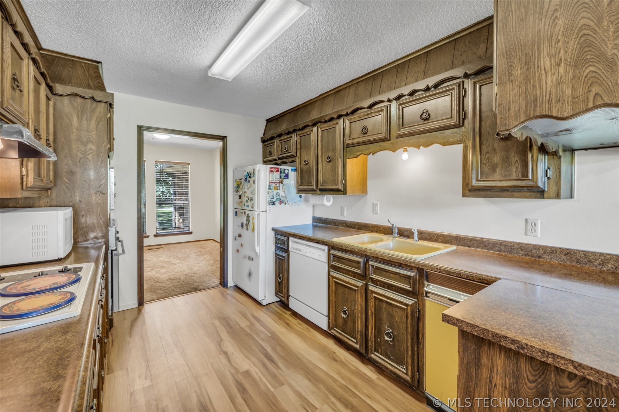 4524 W 86th Street S