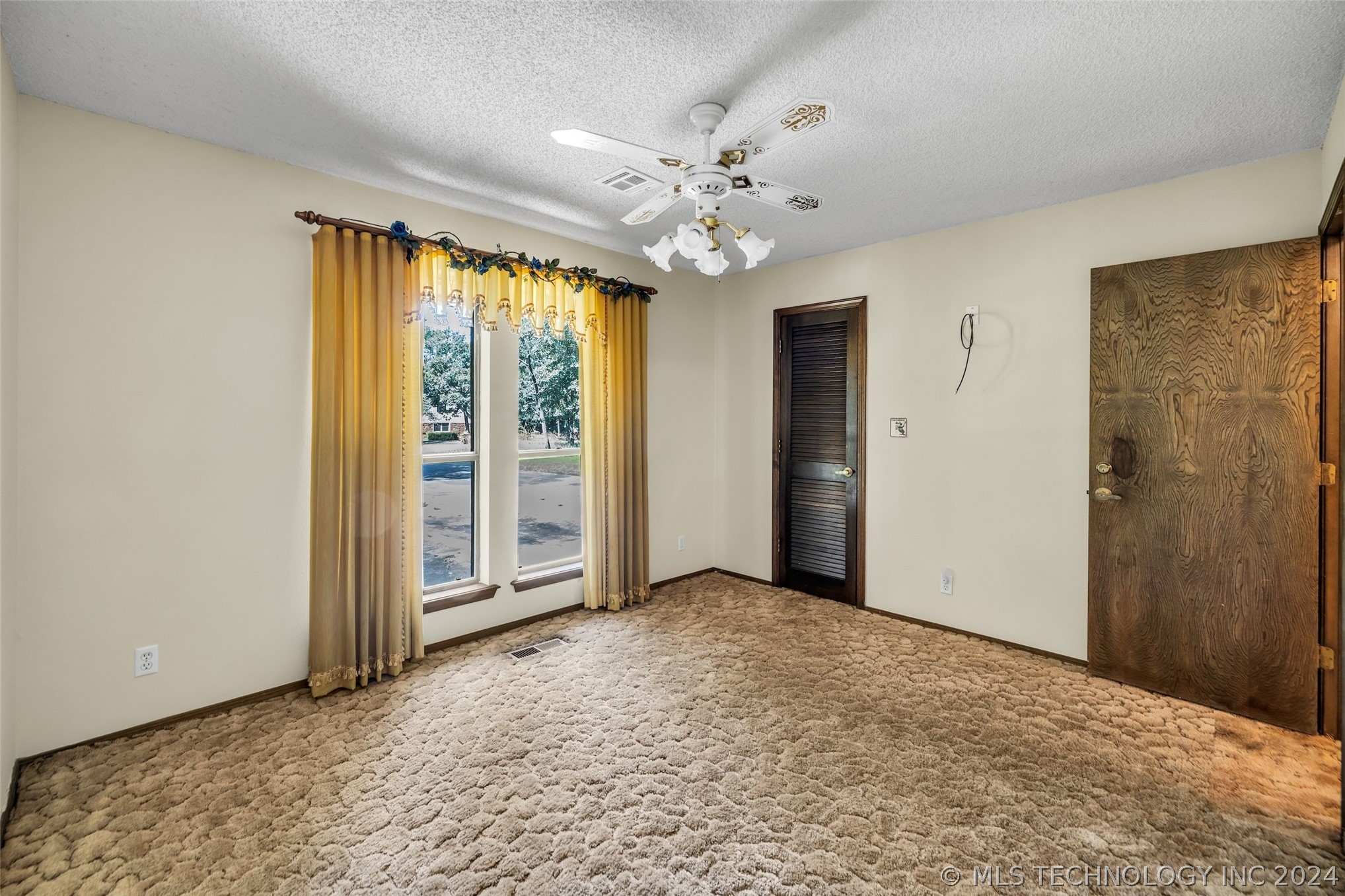 4524 W 86th Street S