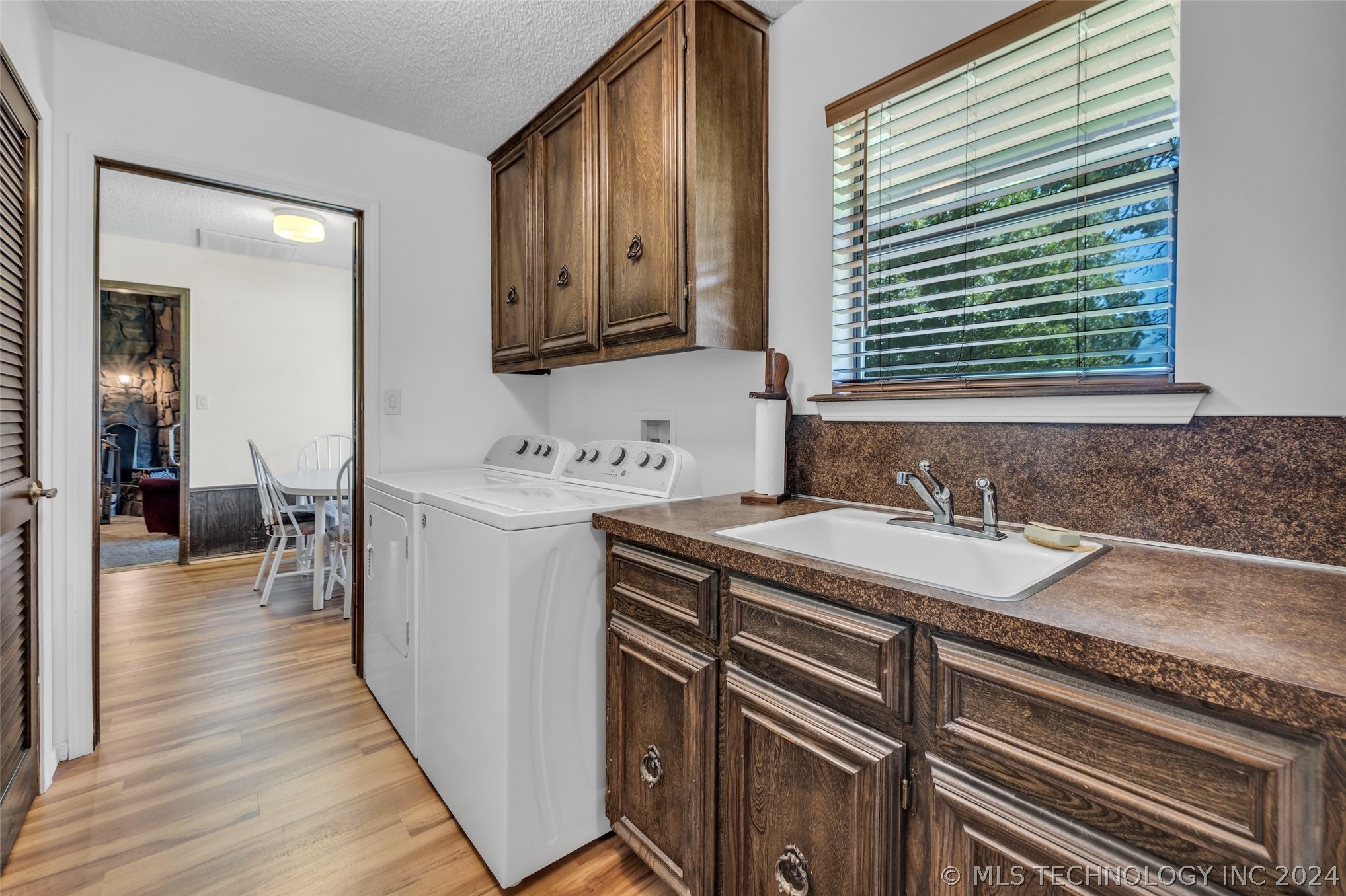 4524 W 86th Street S