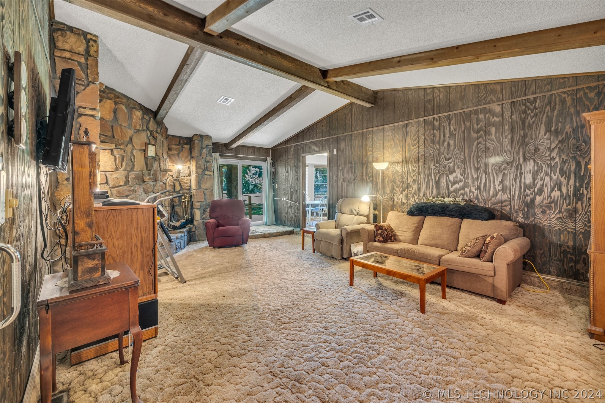 4524 W 86th Street S