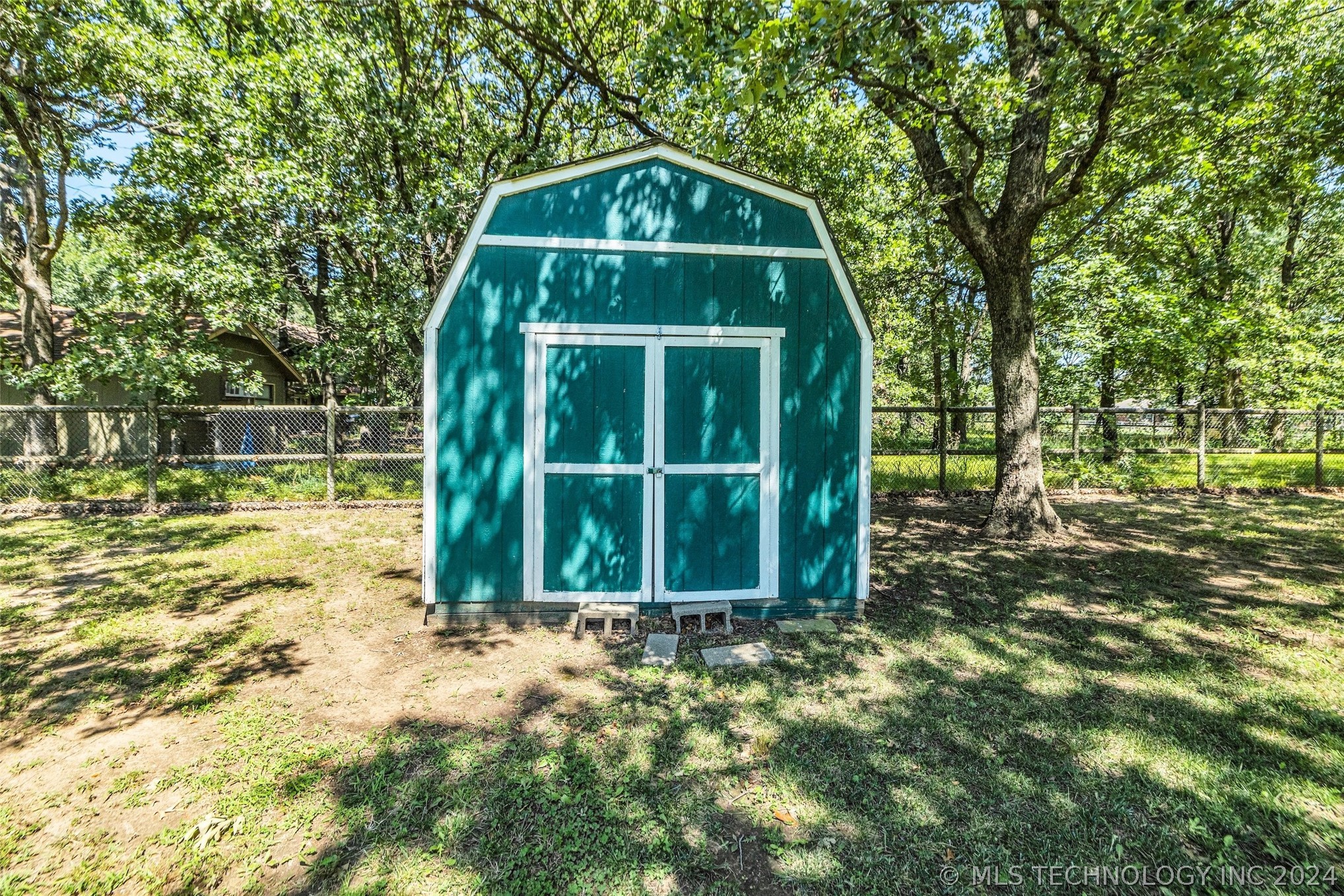 4524 W 86th Street S