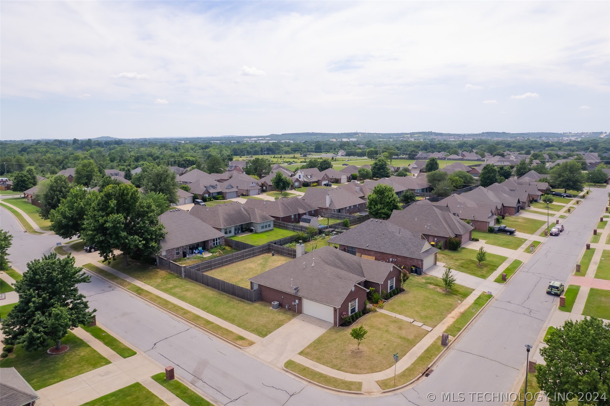 1704 W 119th Place S