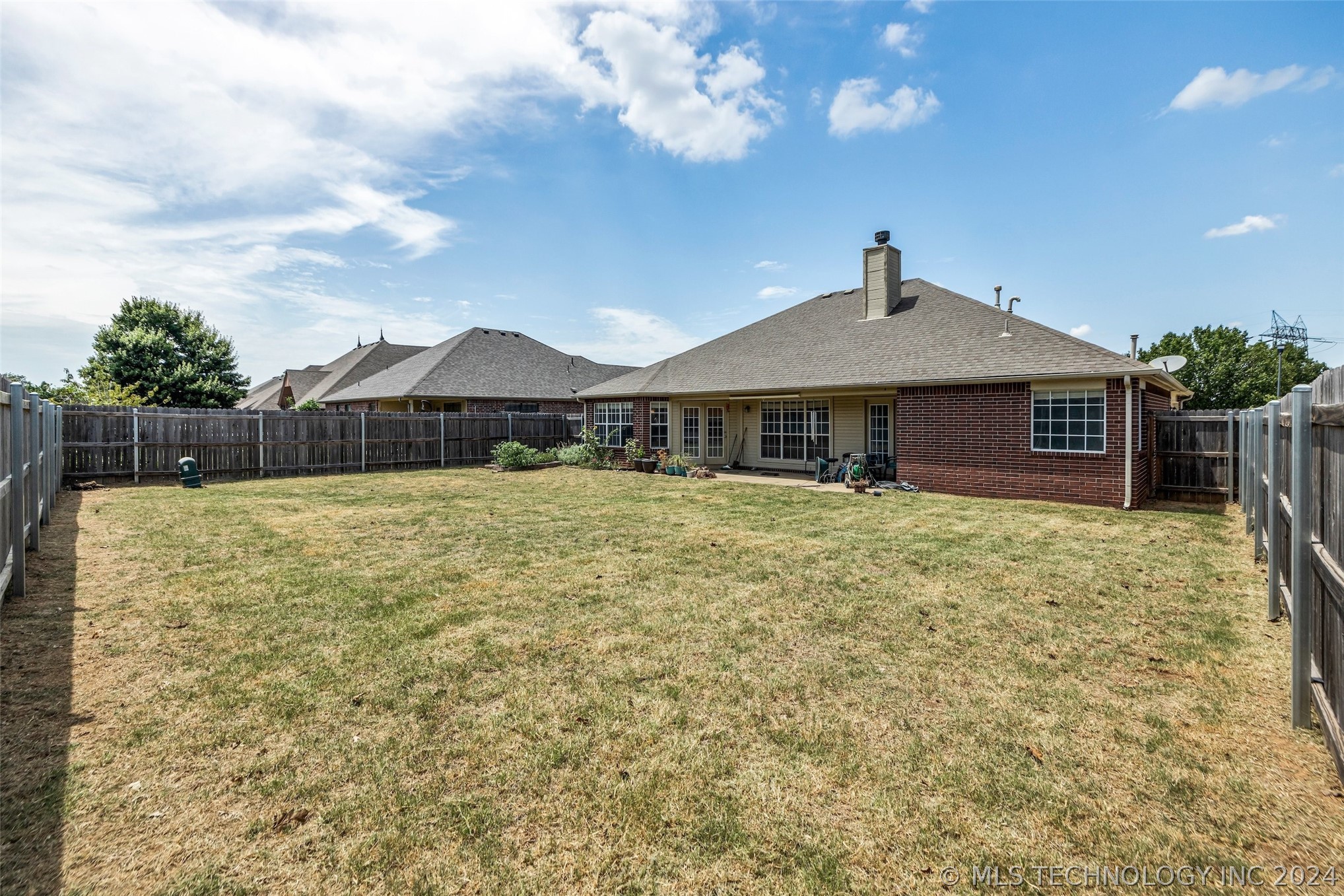 1704 W 119th Place S