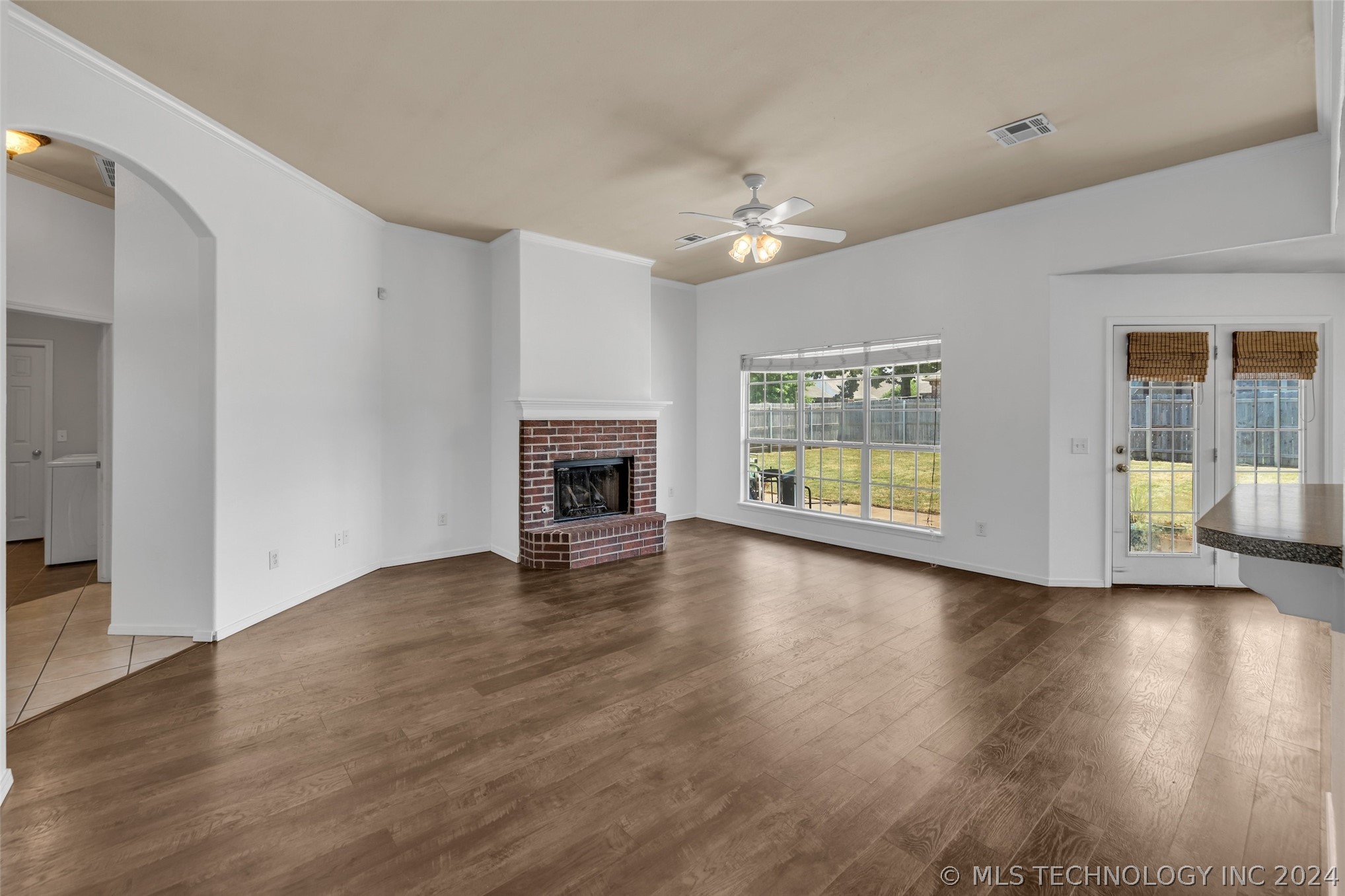 1704 W 119th Place S