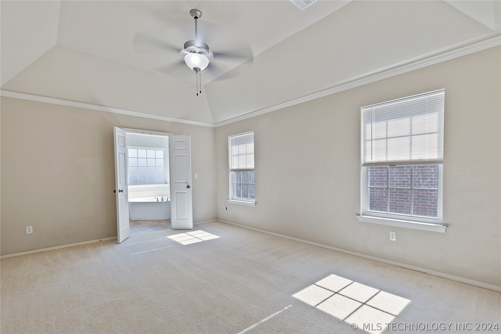 20484 E 34th Place S