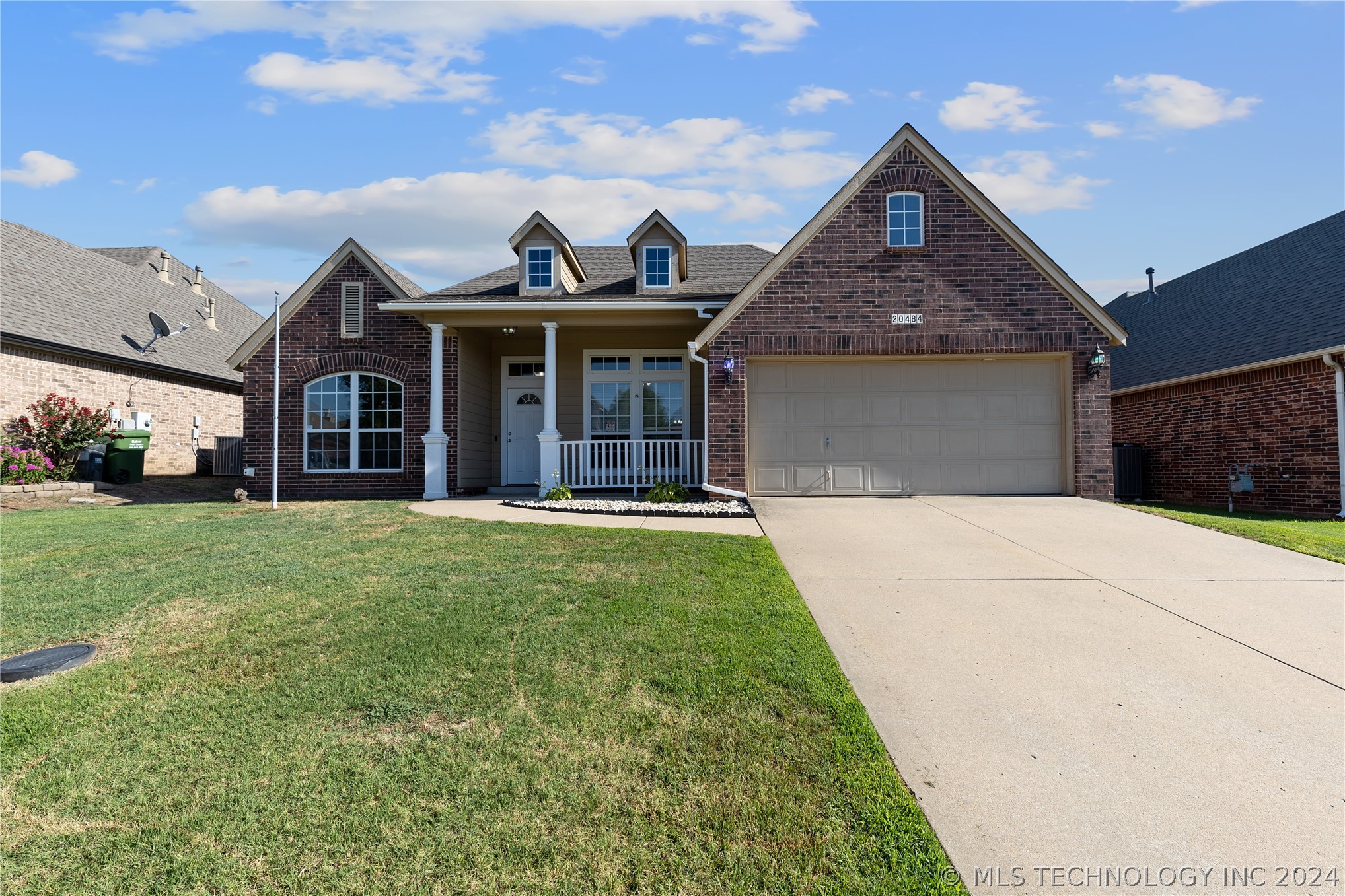 20484 E 34th Place S