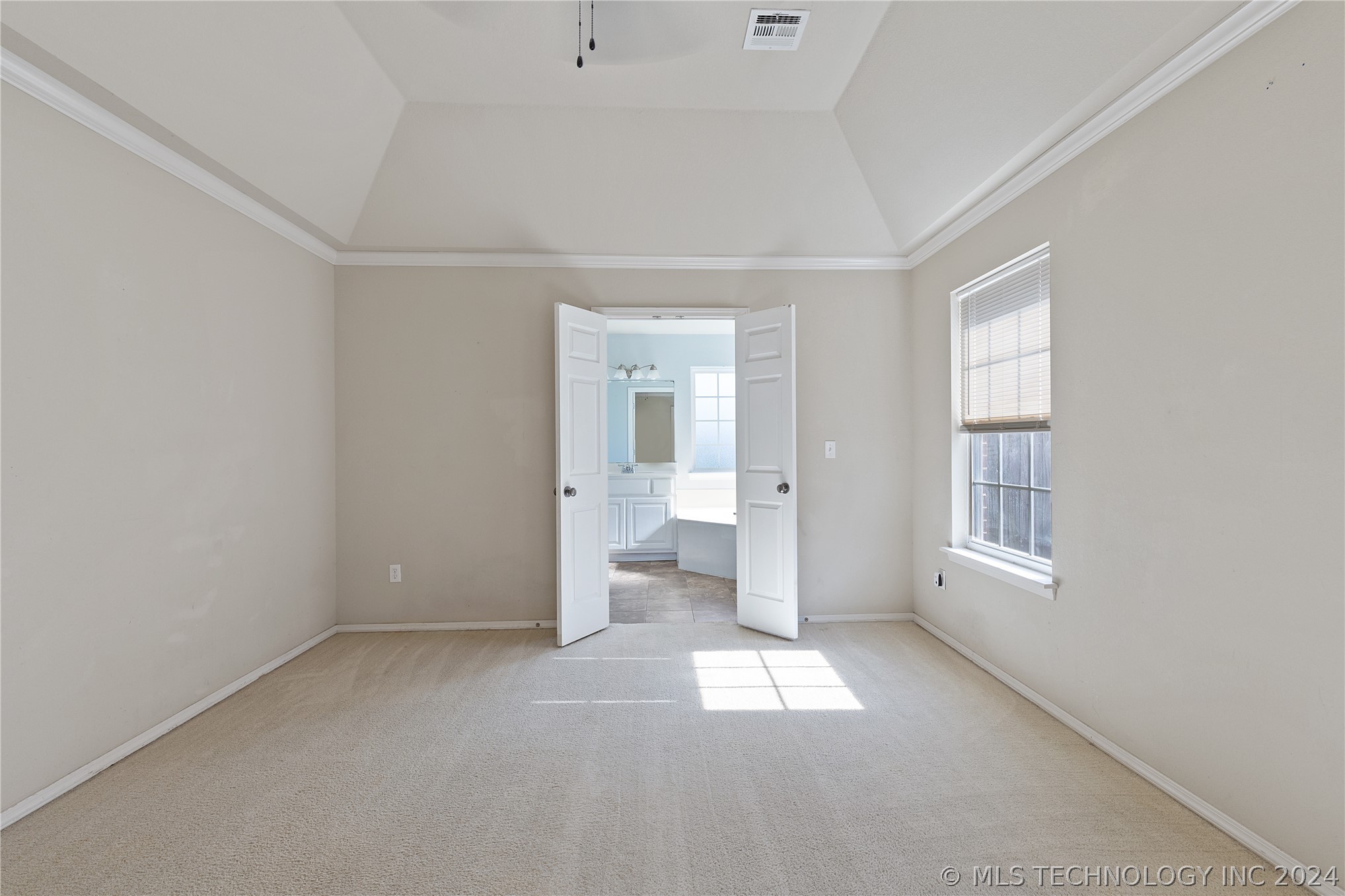 20484 E 34th Place S