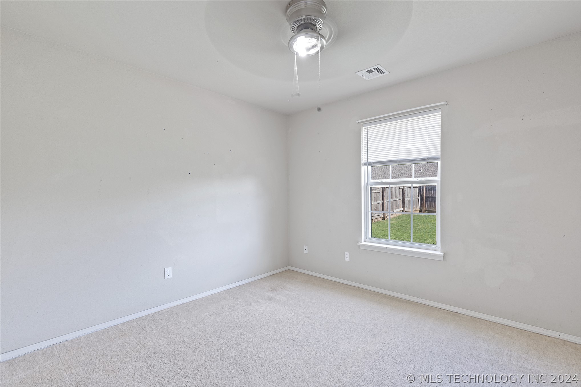 20484 E 34th Place S