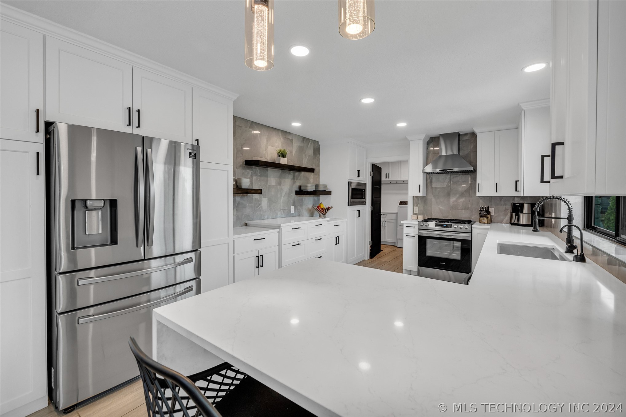 8838 S Quebec Avenue