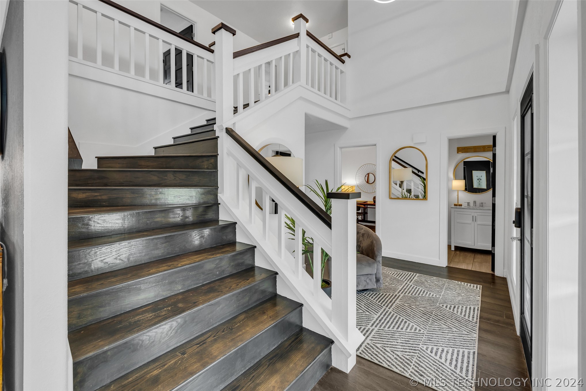 8838 S Quebec Avenue