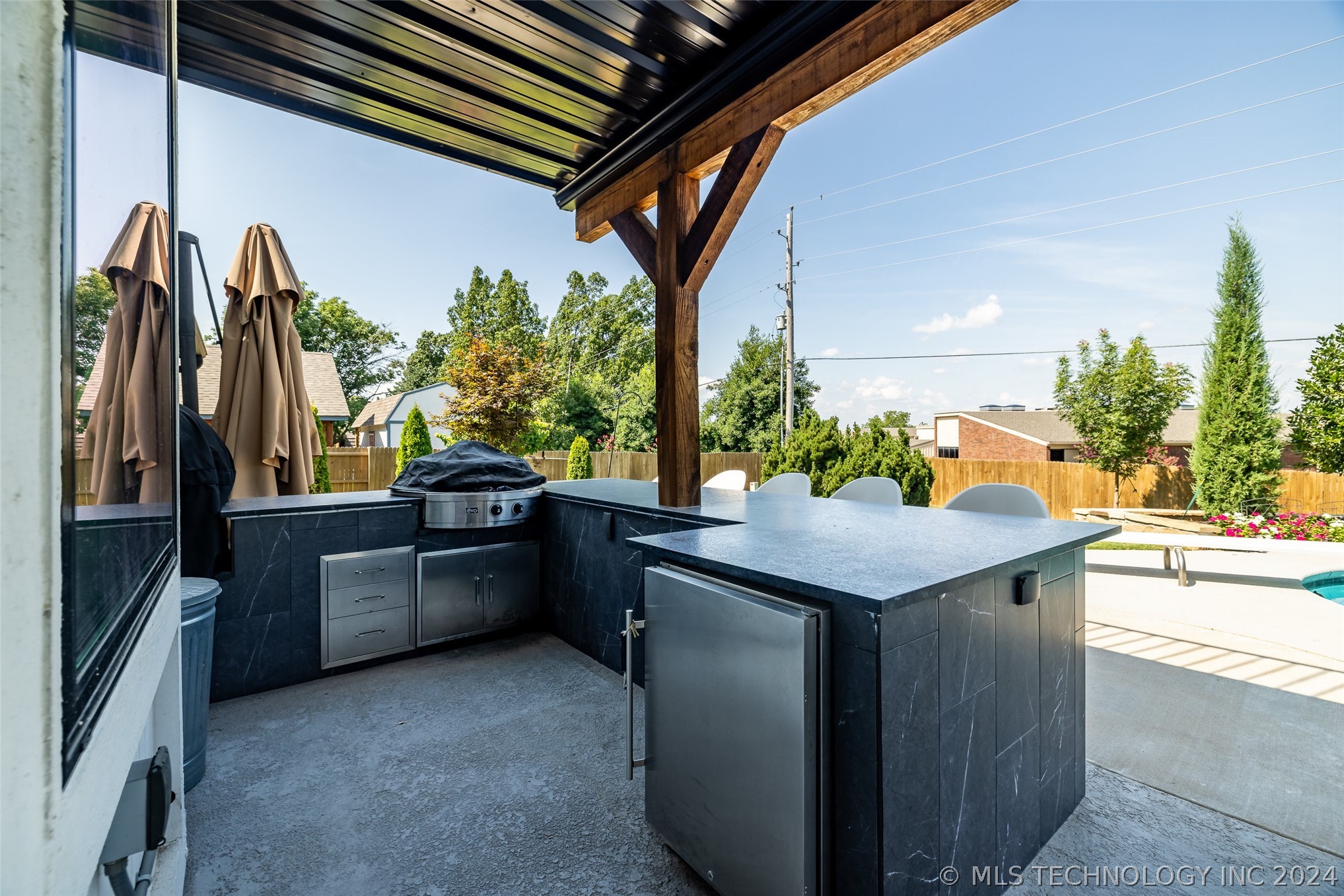 8838 S Quebec Avenue