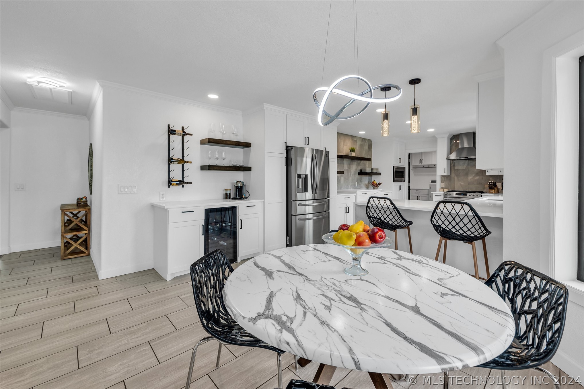 8838 S Quebec Avenue