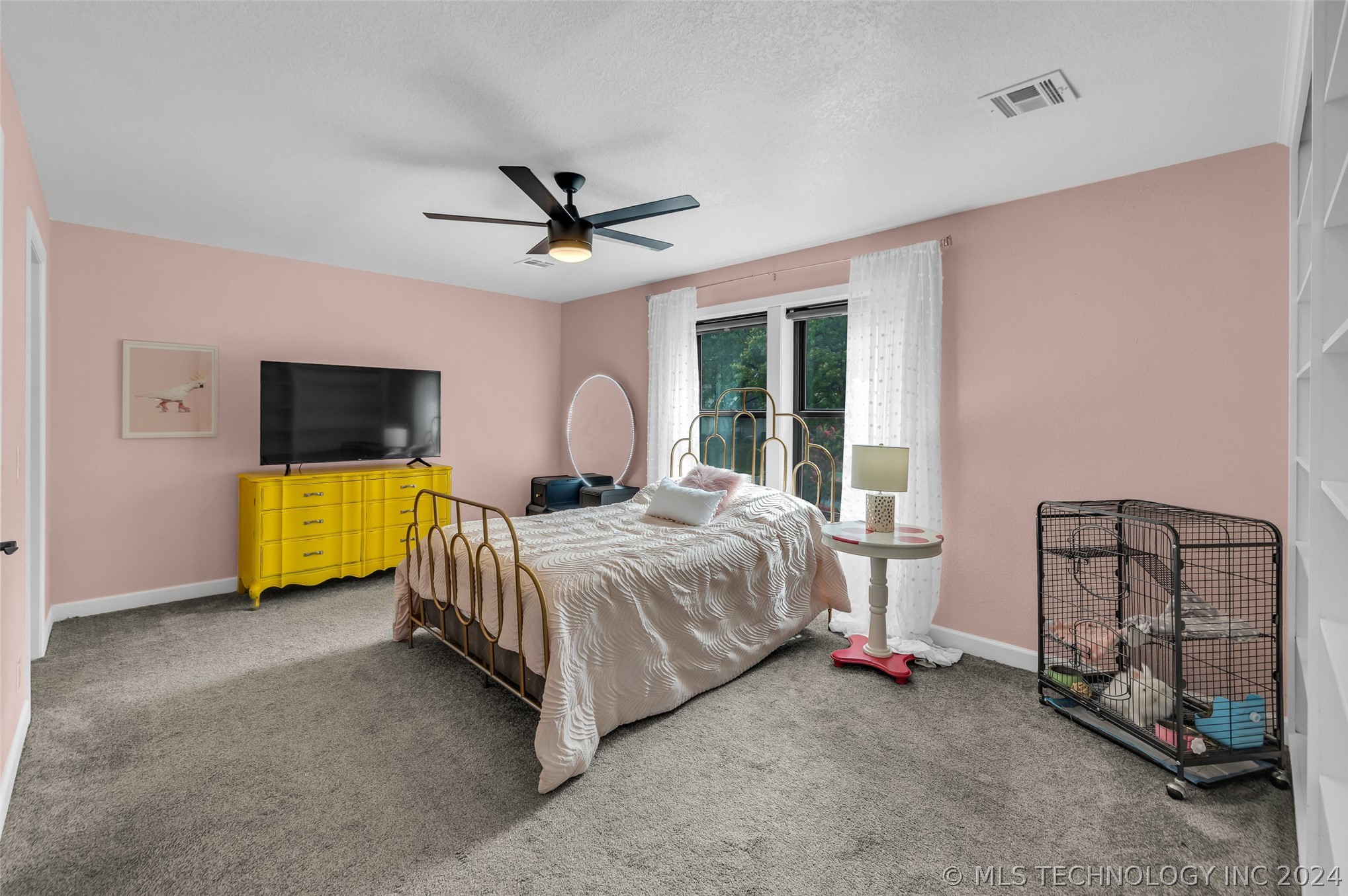 8838 S Quebec Avenue