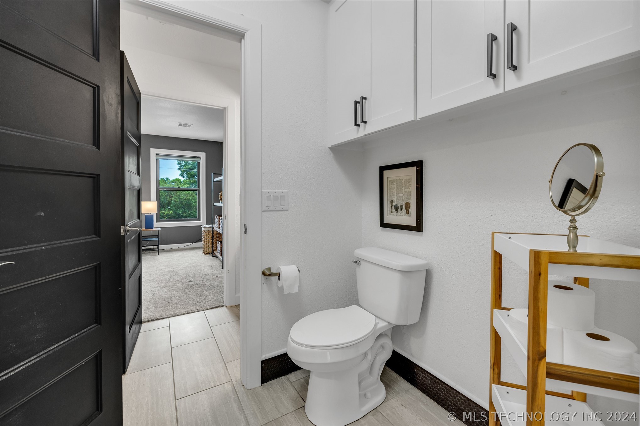 8838 S Quebec Avenue