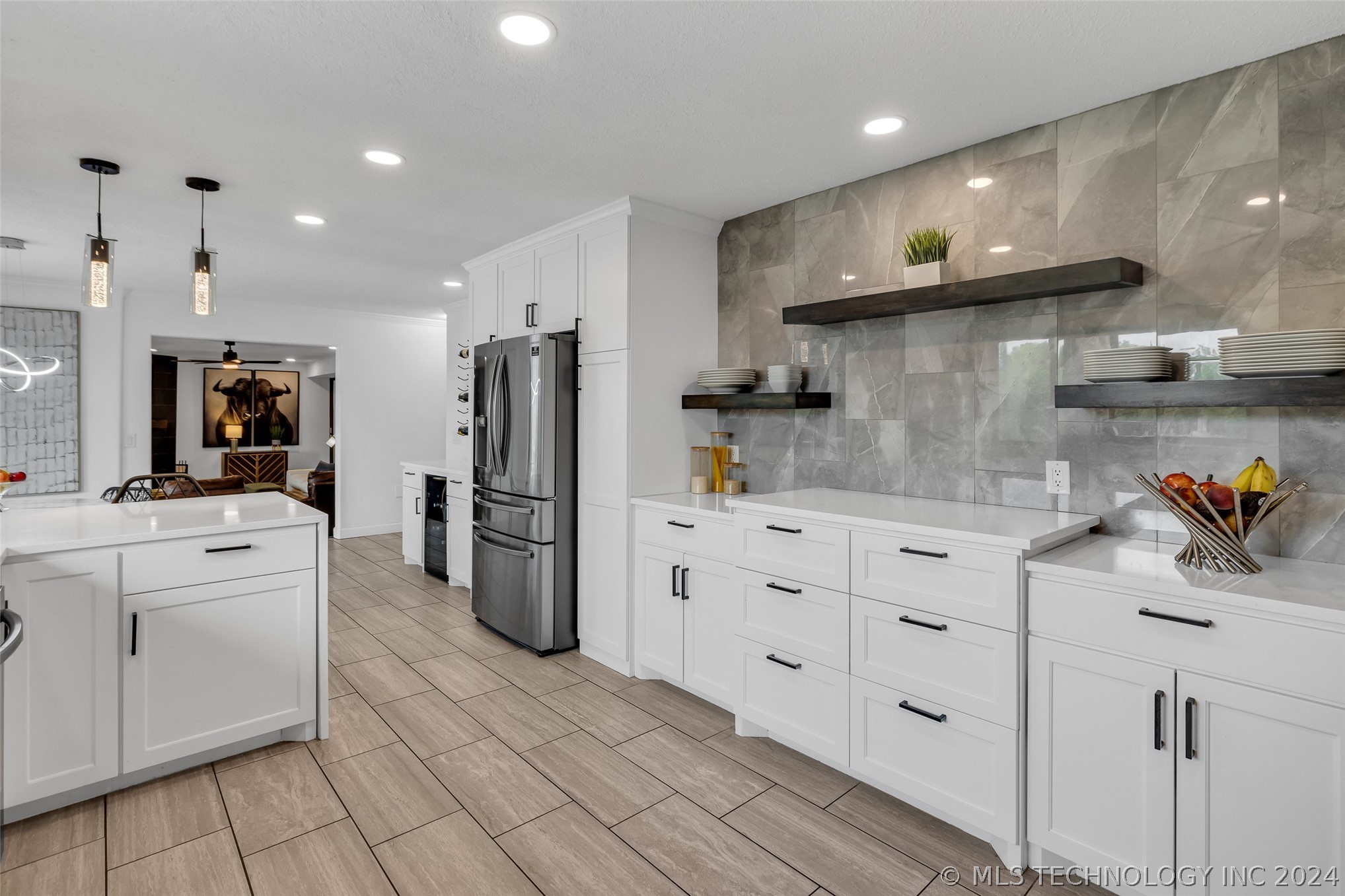 8838 S Quebec Avenue