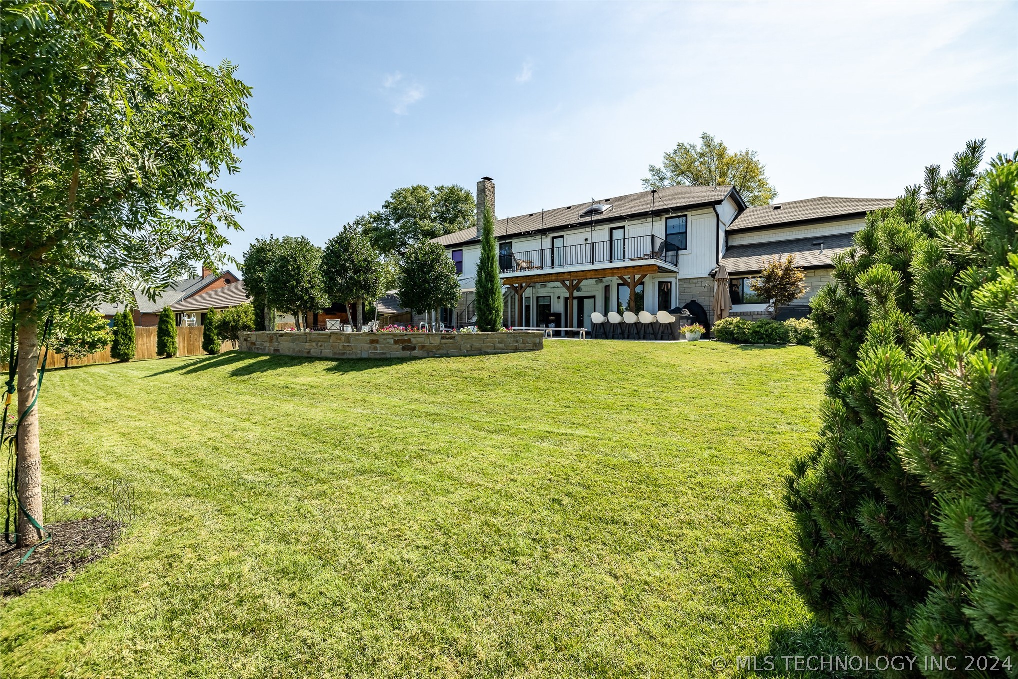 8838 S Quebec Avenue