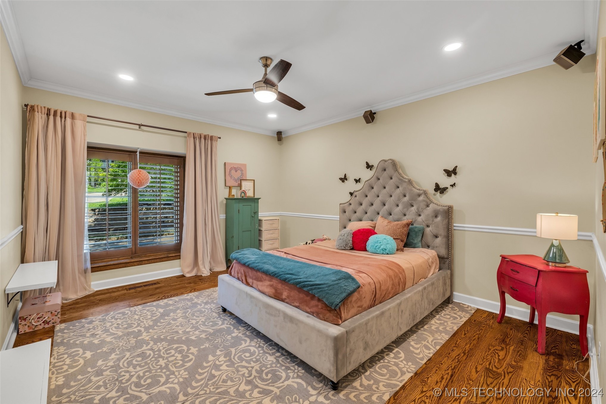 9722 S Quebec Avenue