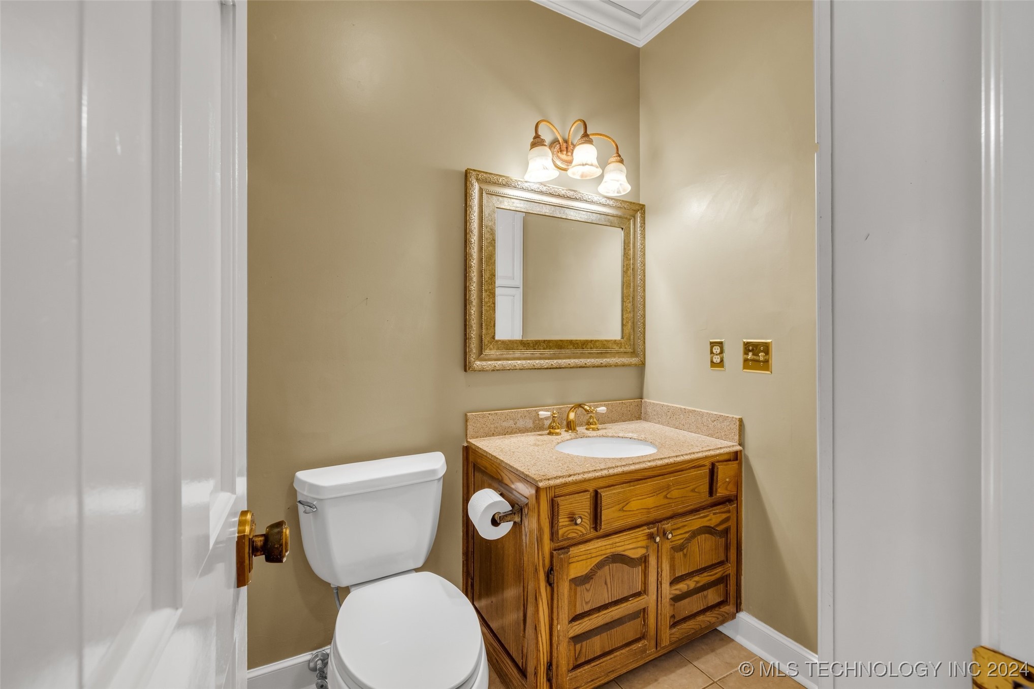 9722 S Quebec Avenue