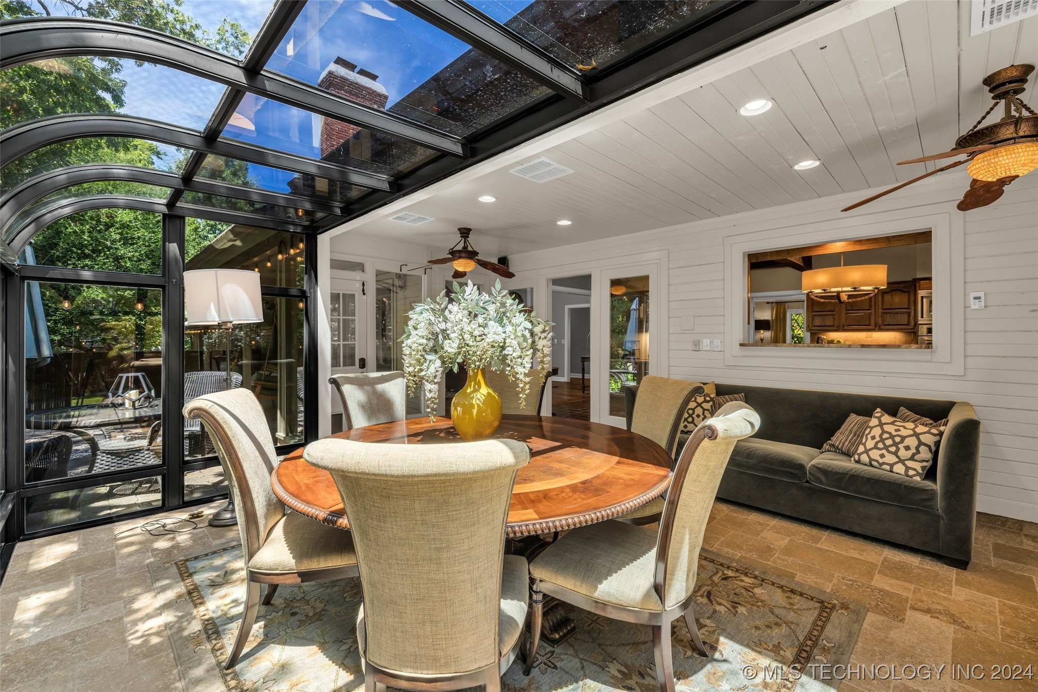 9722 S Quebec Avenue