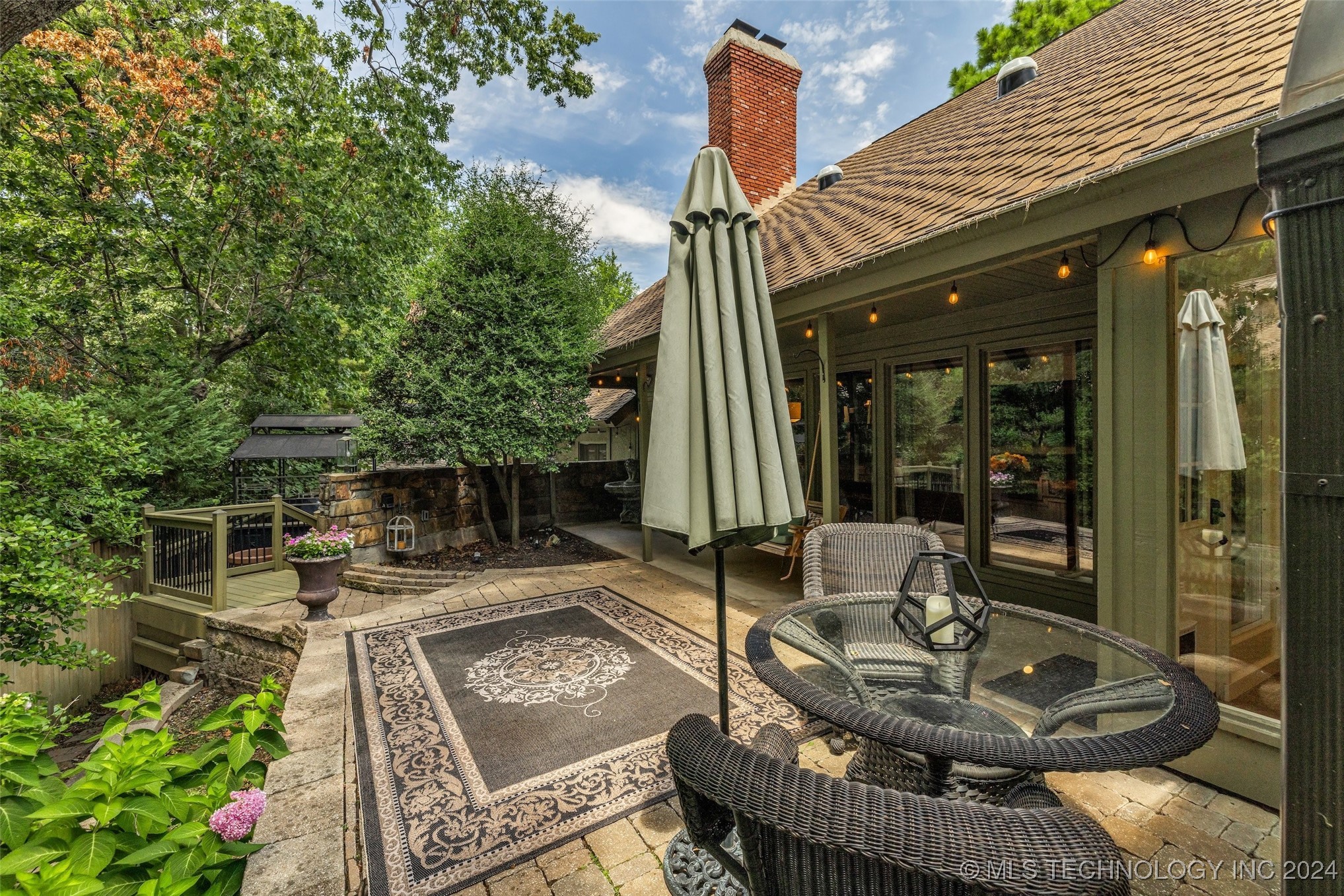 9722 S Quebec Avenue