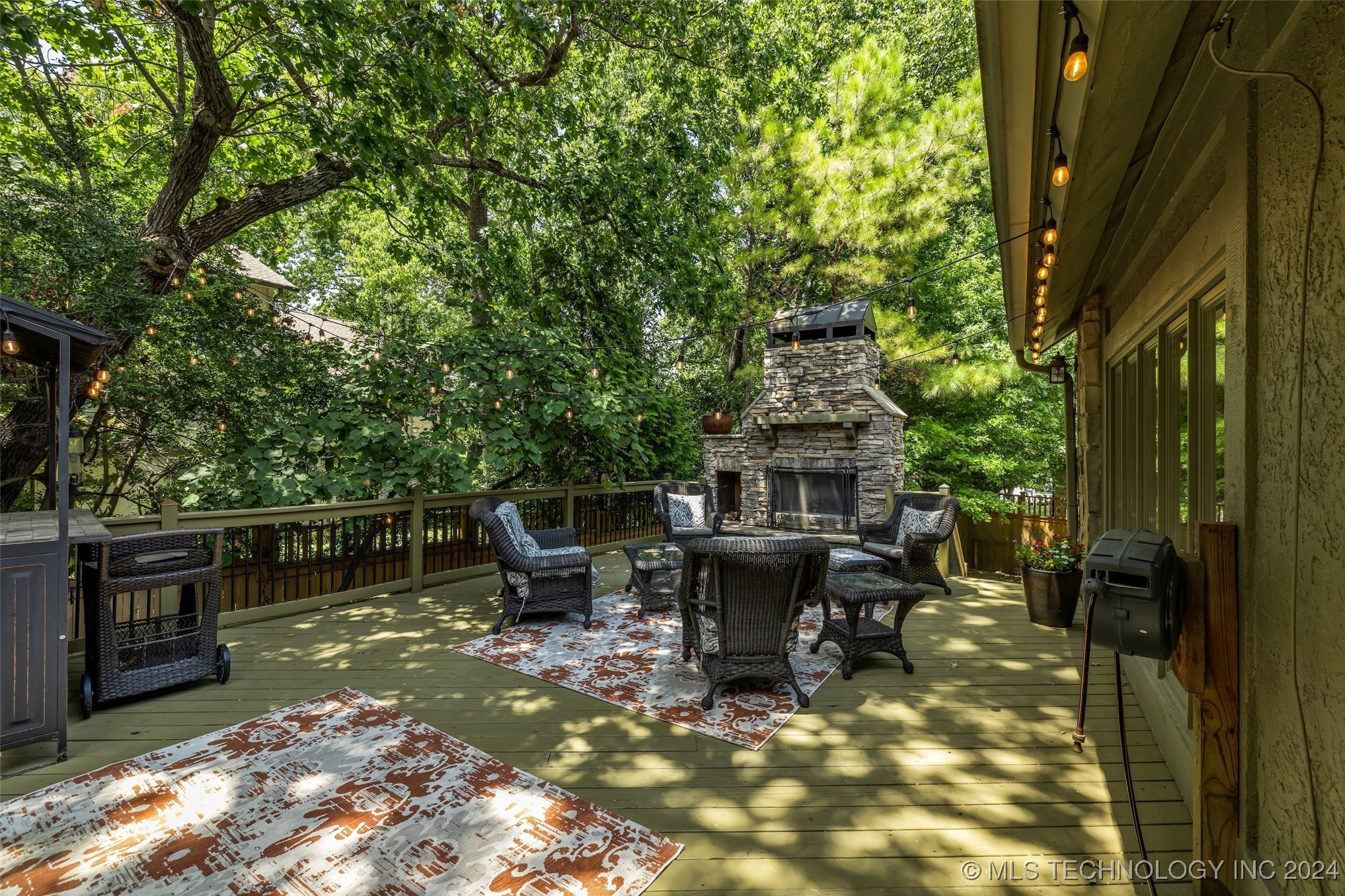 9722 S Quebec Avenue