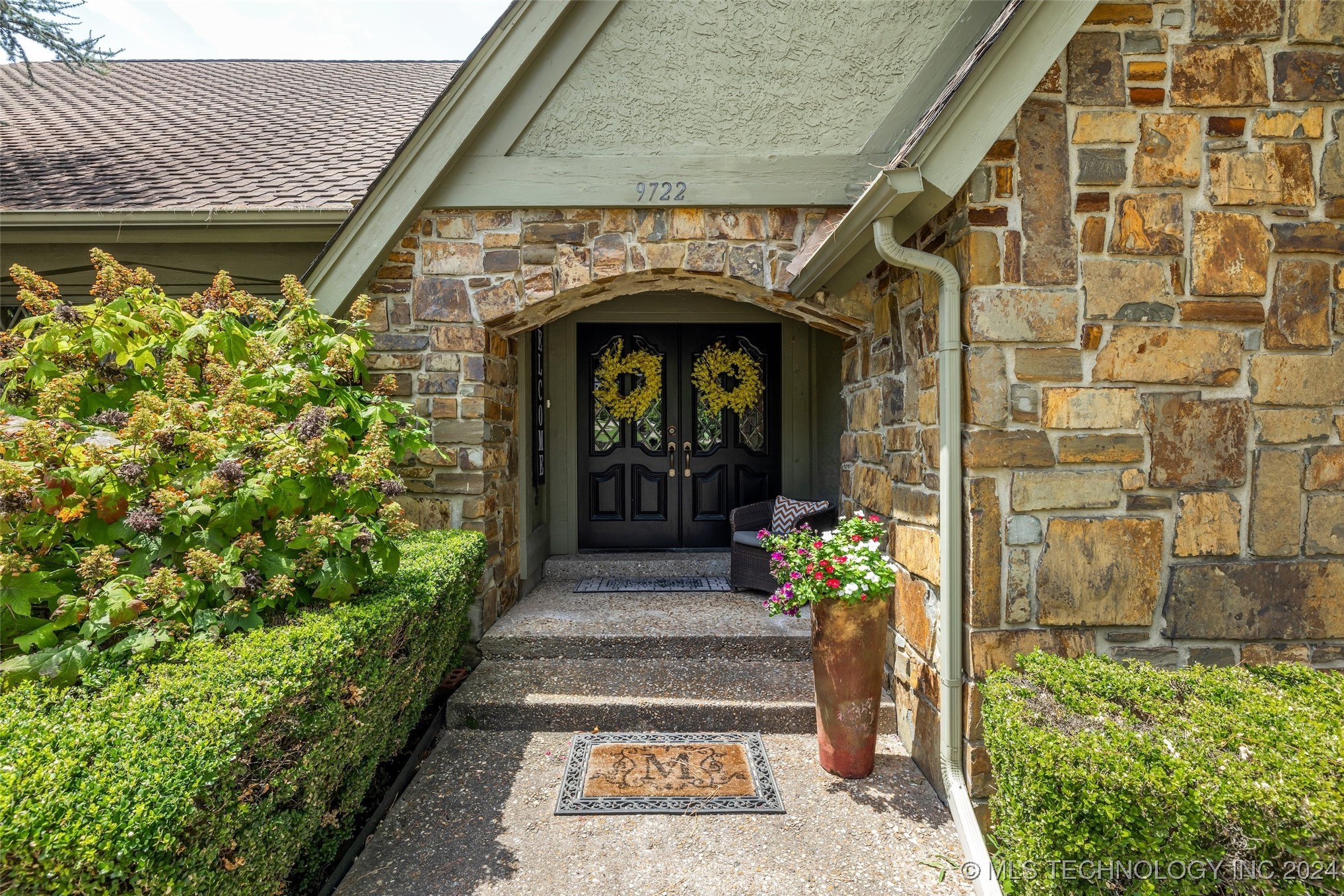 9722 S Quebec Avenue