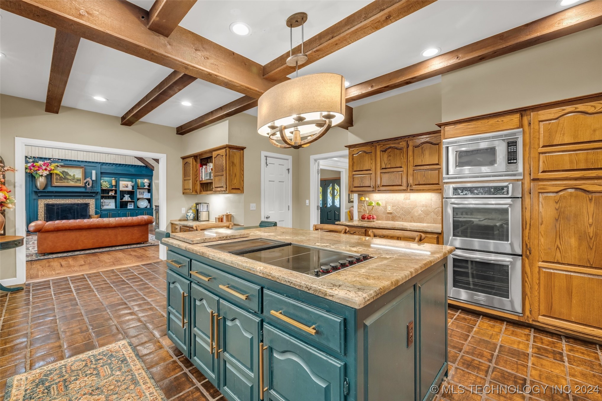 9722 S Quebec Avenue