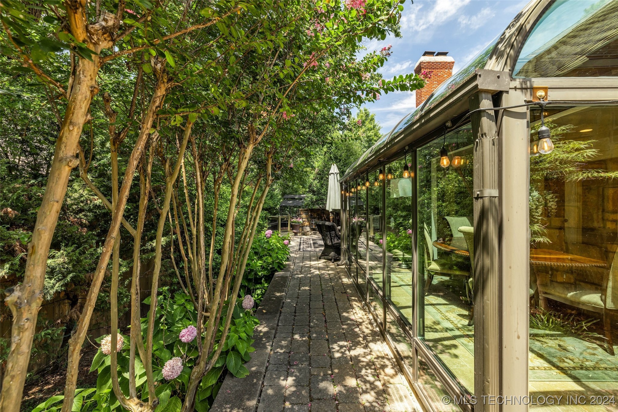 9722 S Quebec Avenue