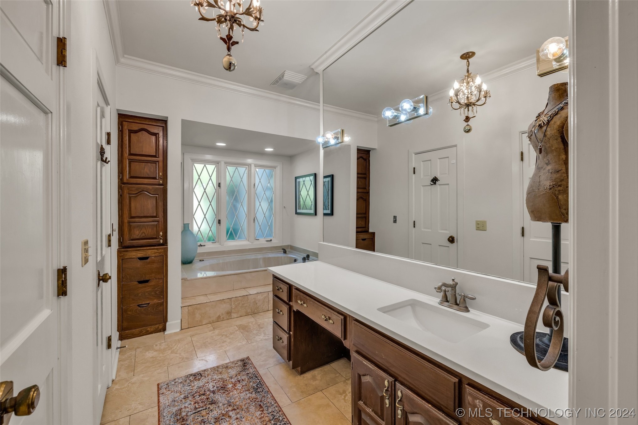 9722 S Quebec Avenue