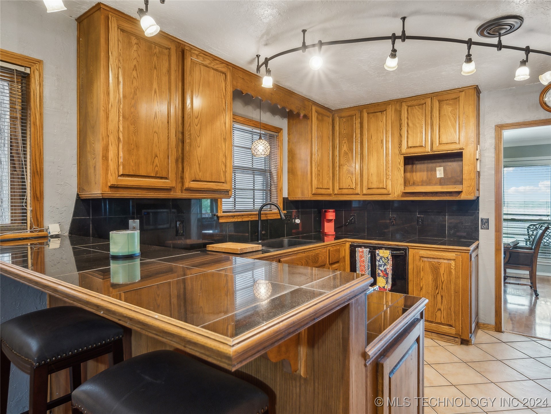 24 Cedar Lane